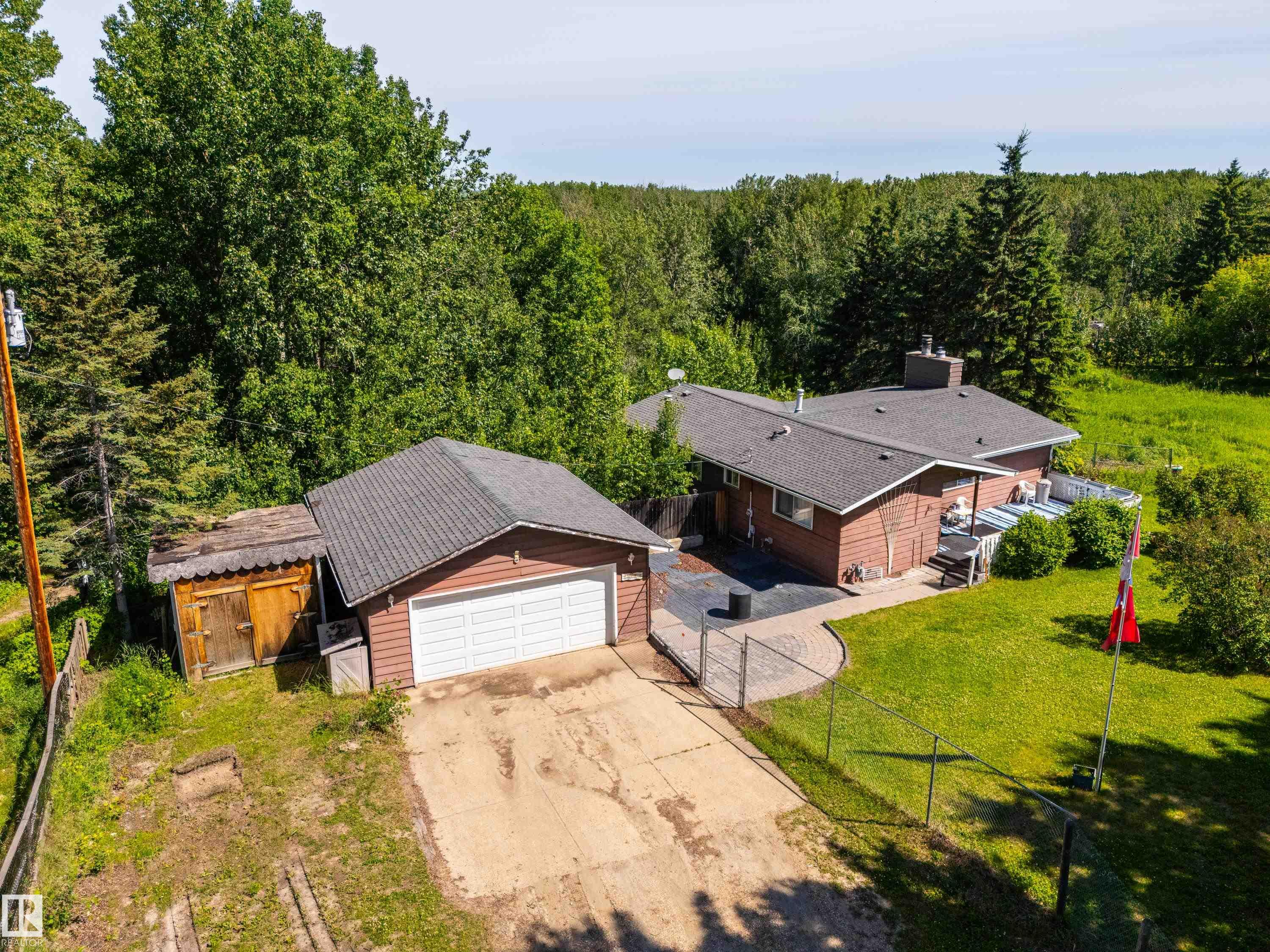 Photo 44 at #116  27507 Twp Road 544, Glory Hills, Rural Sturgeon County