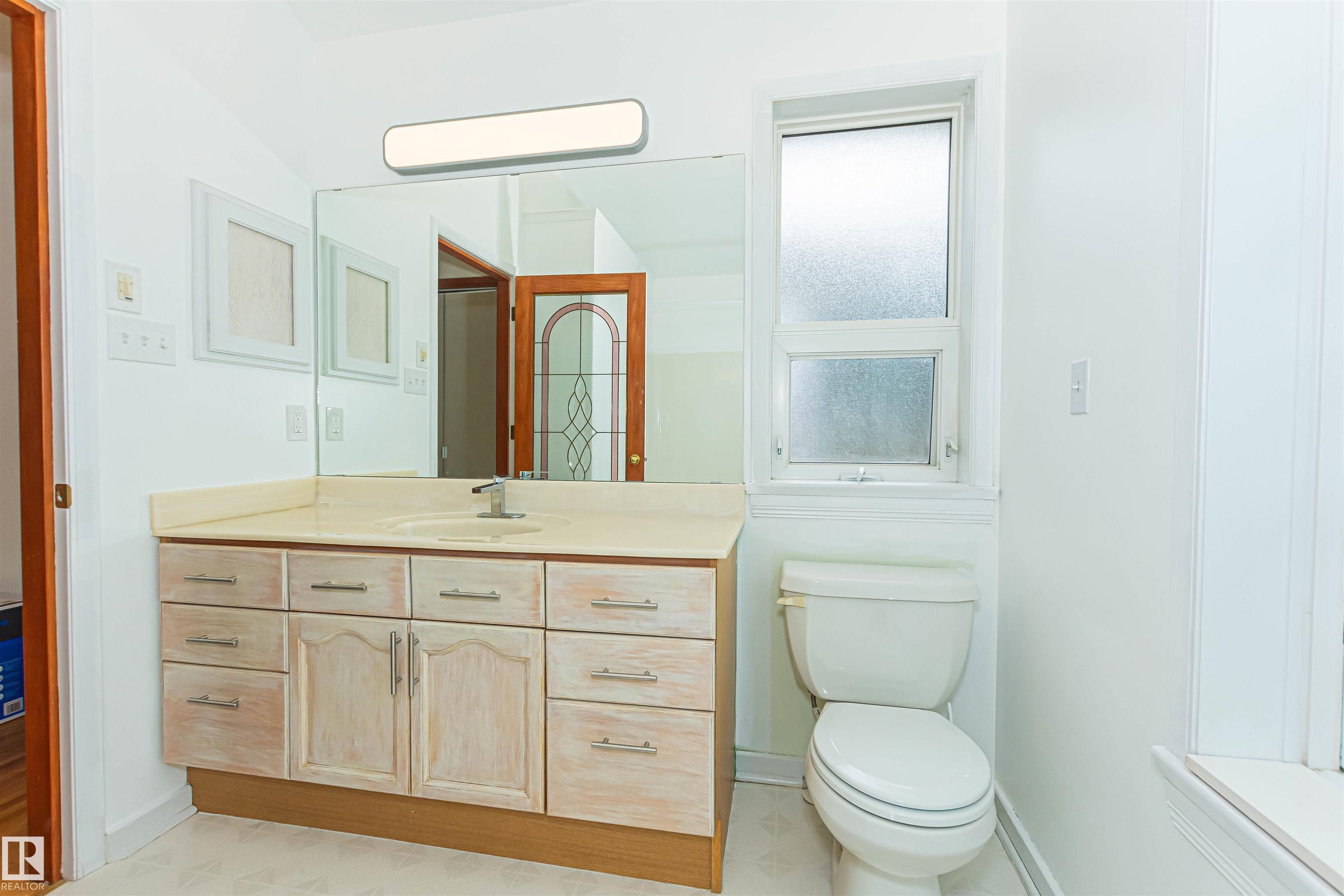 https://zimg.paragon.ice.com/ParagonImages/Property/PM/RAE/225411112/29/0/0/44ca3ee9b47f2645b05990048a51435e/1/613c25bbab398d05845f49a803000649/225411112-d6902ad3-c57a-4e87-a5bb-b1cb1208a127.JPG