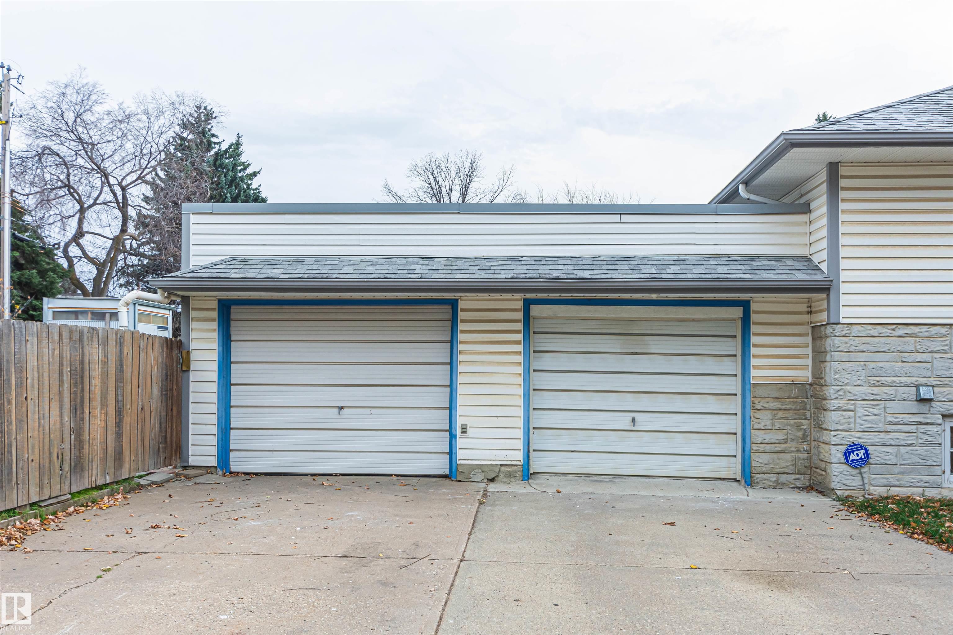 https://zimg.paragon.ice.com/ParagonImages/Property/PM/RAE/225411112/34/0/0/15796b976e7bd5591bba6fde93b86959/1/613c25bbab398d05845f49a803000649/225411112-d4f87206-af25-479a-8f94-1c25fe025ef8.JPG