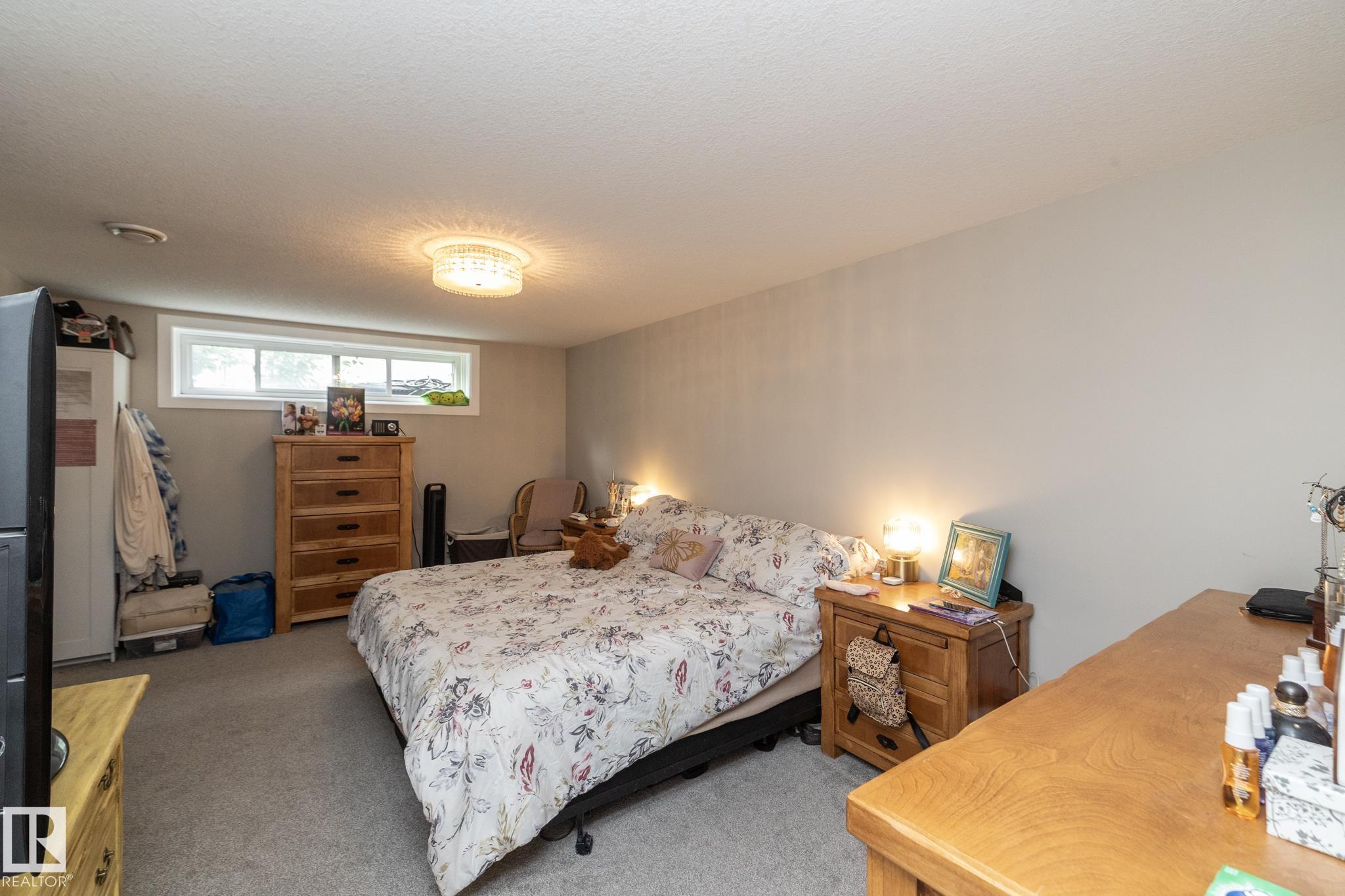 https://zimg.paragon.ice.com/ParagonImages/Property/PM/RAE/225411131/40/0/0/fe84e8bfd96a0aa7d026dece4ff08e8f/1/32c3e51ddbd7263d76ddf8b9481e4bd5/225411131-470fa9cc-db02-448a-8010-d9668beb4ad7.JPG