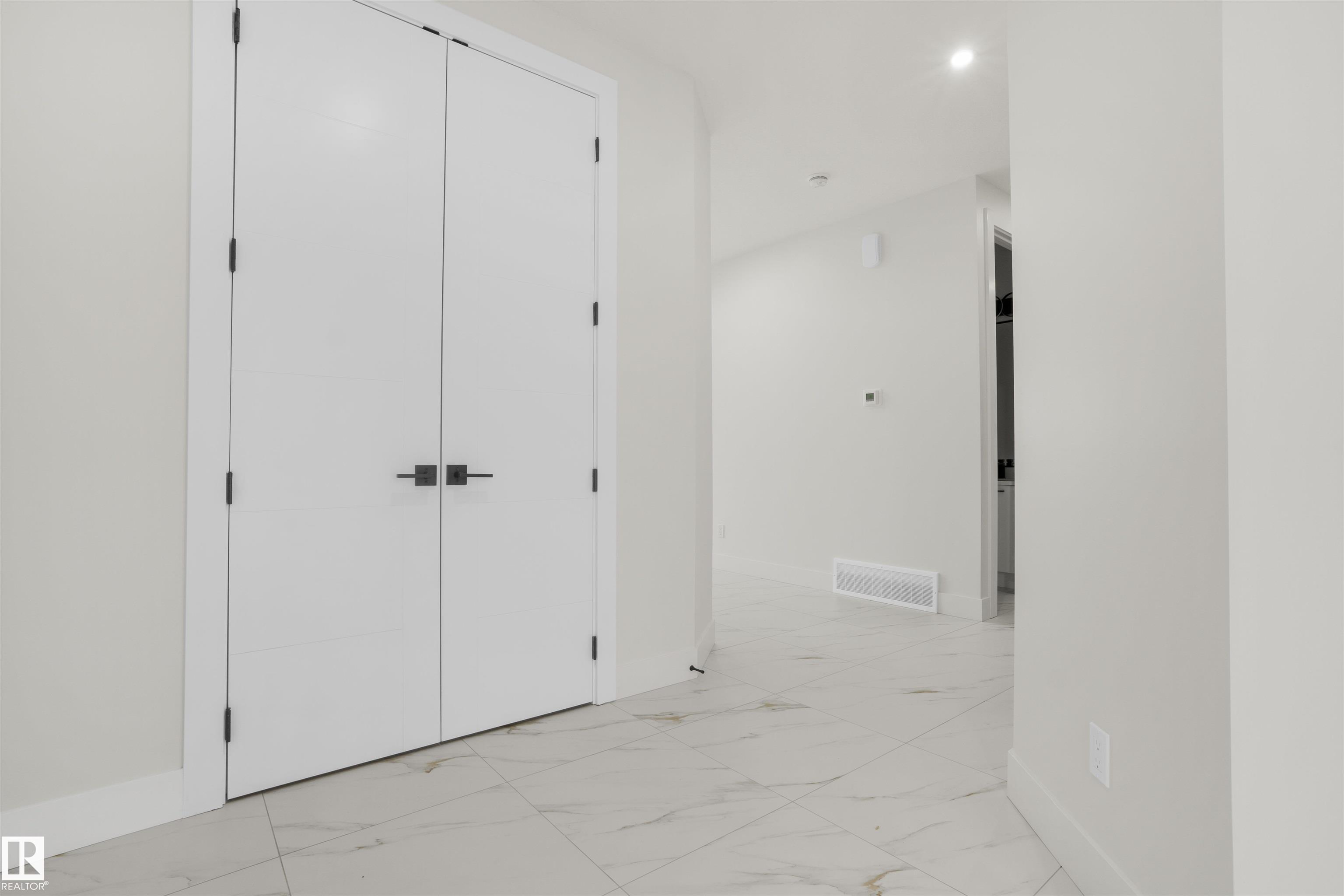 4004 40 Street, Lakeview North, Beaumont