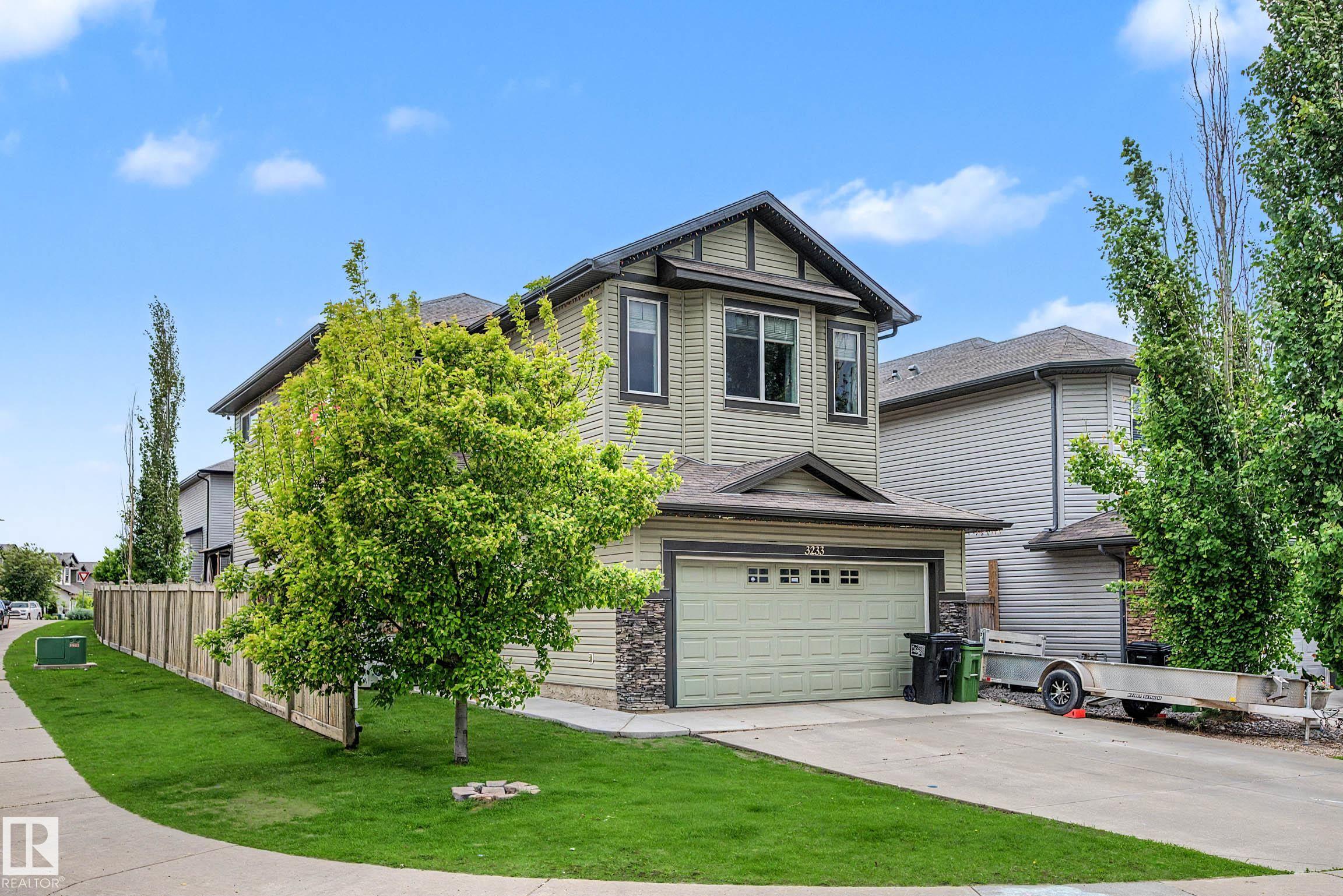Picture for 3233 21A AV NW
