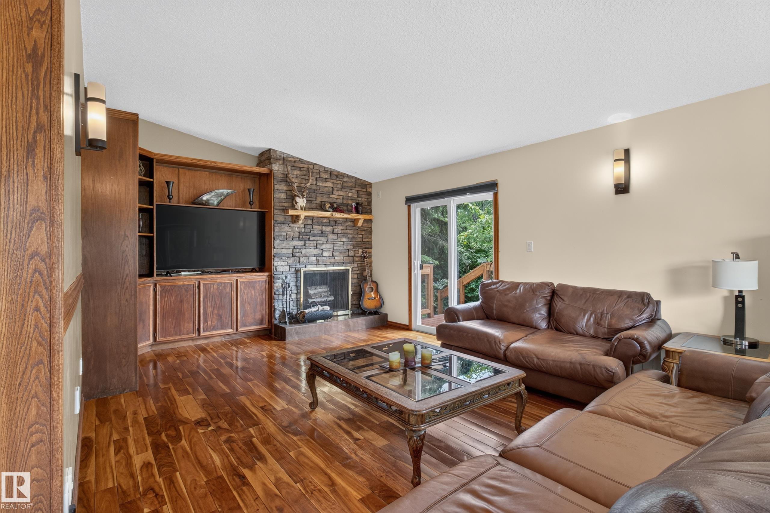 Photo 9 at 14 - 51149 Rge Road 231, Lina Country Estates, Rural Strathcona County