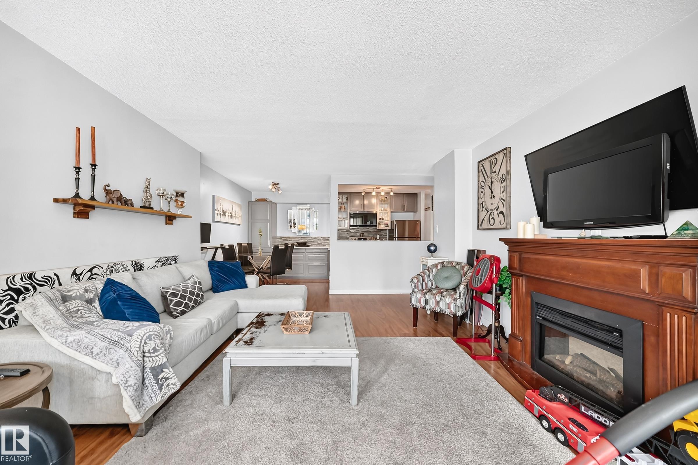 Photo 6 at 407 - 9835 113 Street NW, Wîhkwêntôwin, Edmonton