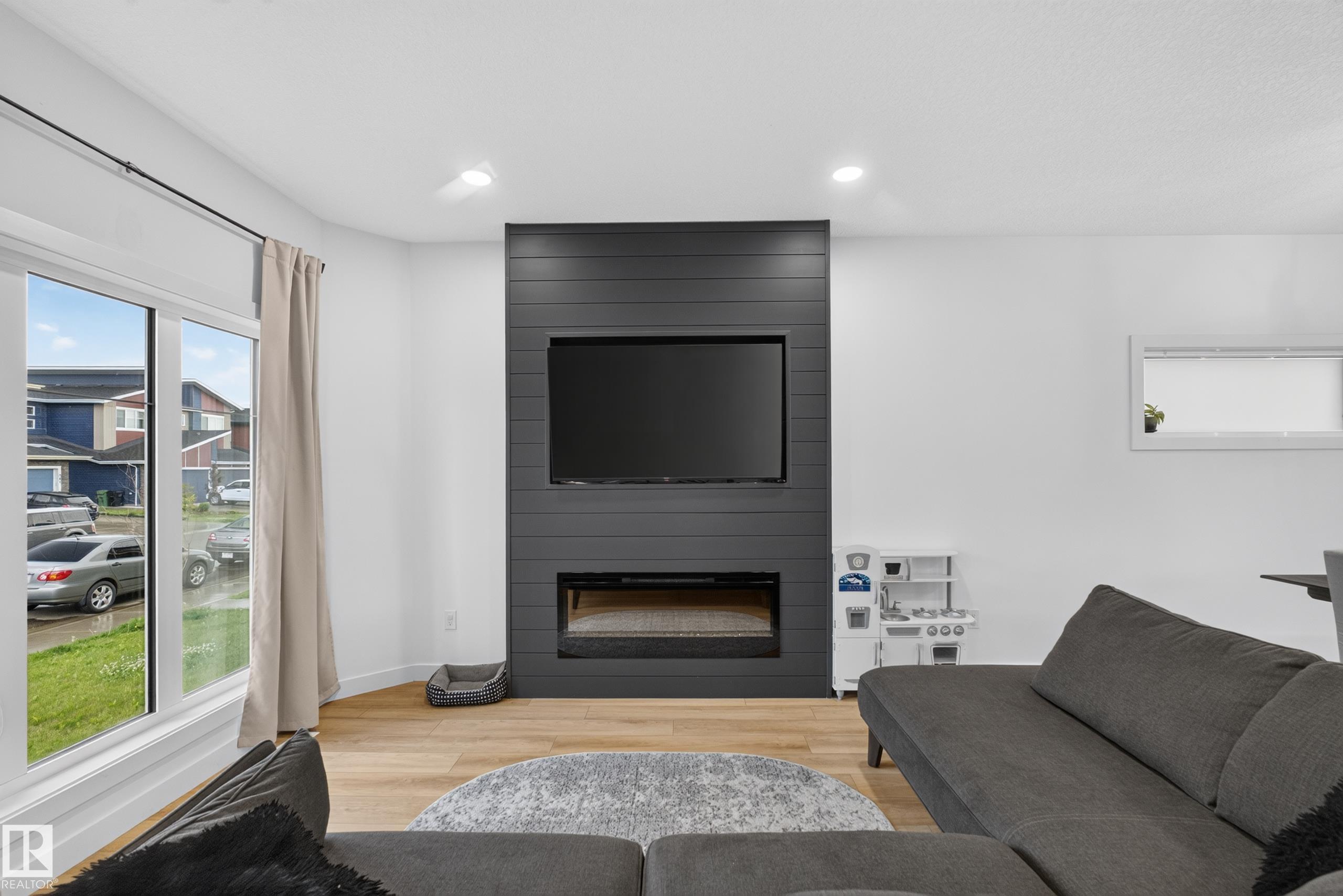 Photo 8 at 548 Kleins Crescent, West Haven Park, Leduc