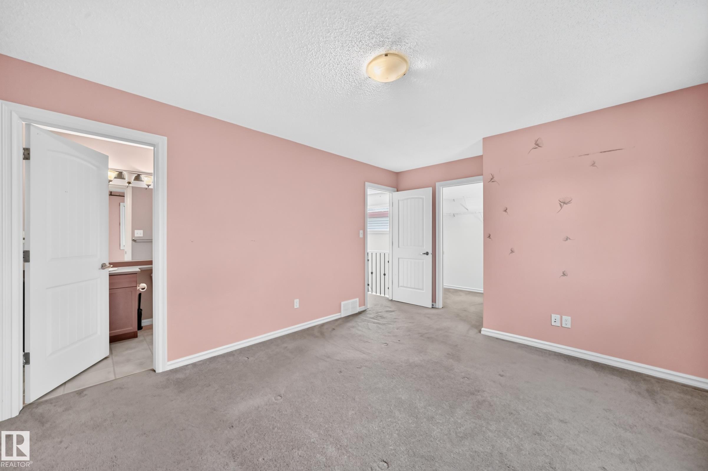 https://zimg.paragon.ice.com/ParagonImages/Property/PM/RAE/225411191/28/0/0/dca5639c4d496b62f17a302635e51126/1/ccf0a0f44feb6281788876856bda74bd/225411191-250e2557-31f1-42d2-b12c-d96d410a256f.JPG