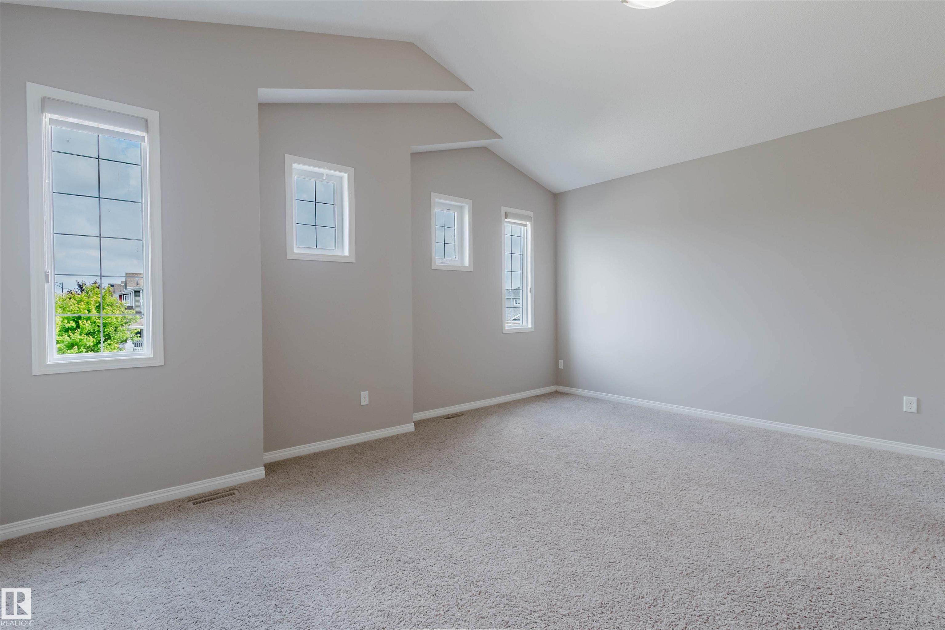 Photo 19 at 16627 18 Avenue SW, Glenridding Heights, Edmonton
