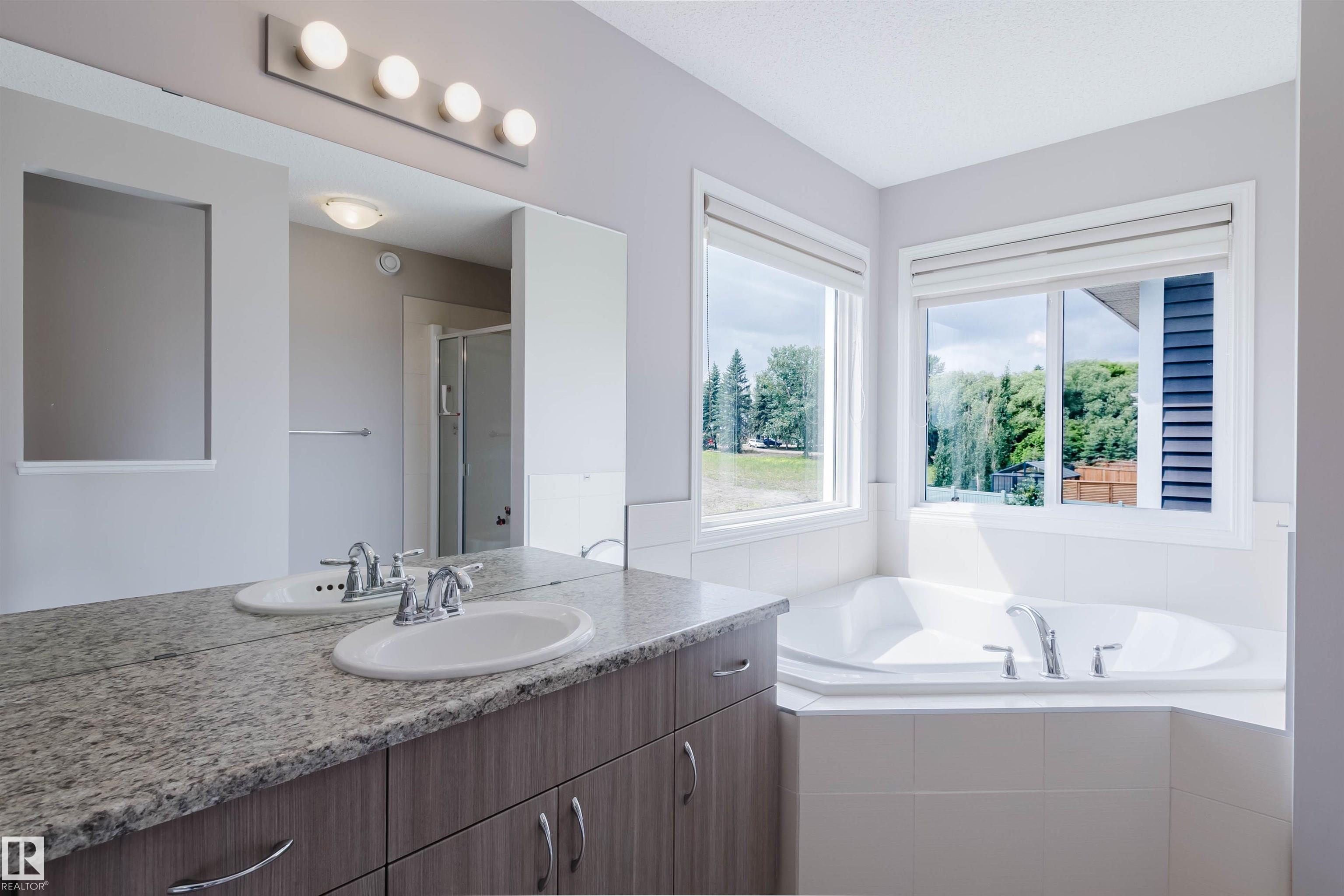 Photo 27 at 16627 18 Avenue SW, Glenridding Heights, Edmonton