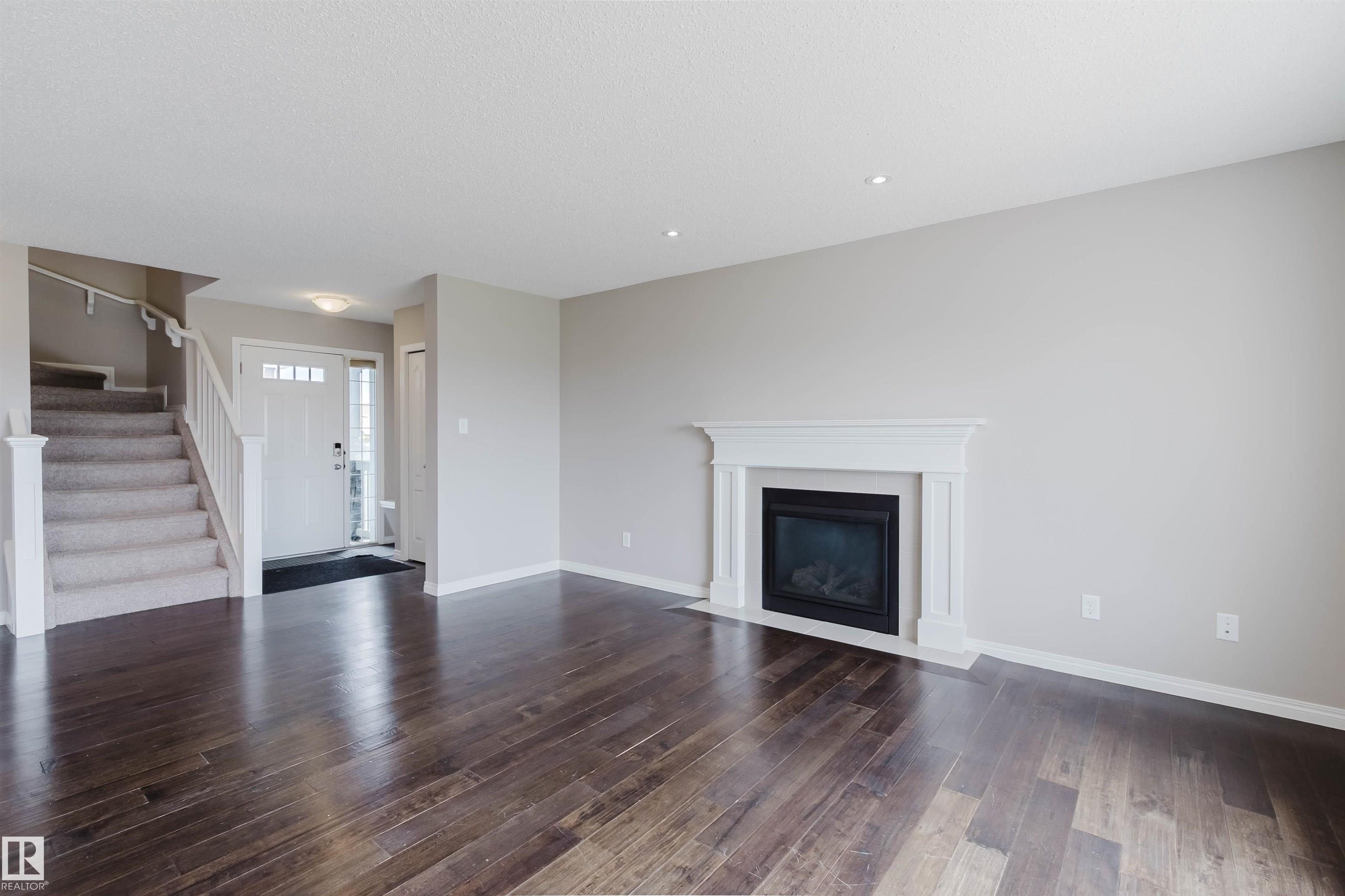 16627 18 Avenue SW, Glenridding Heights, Edmonton