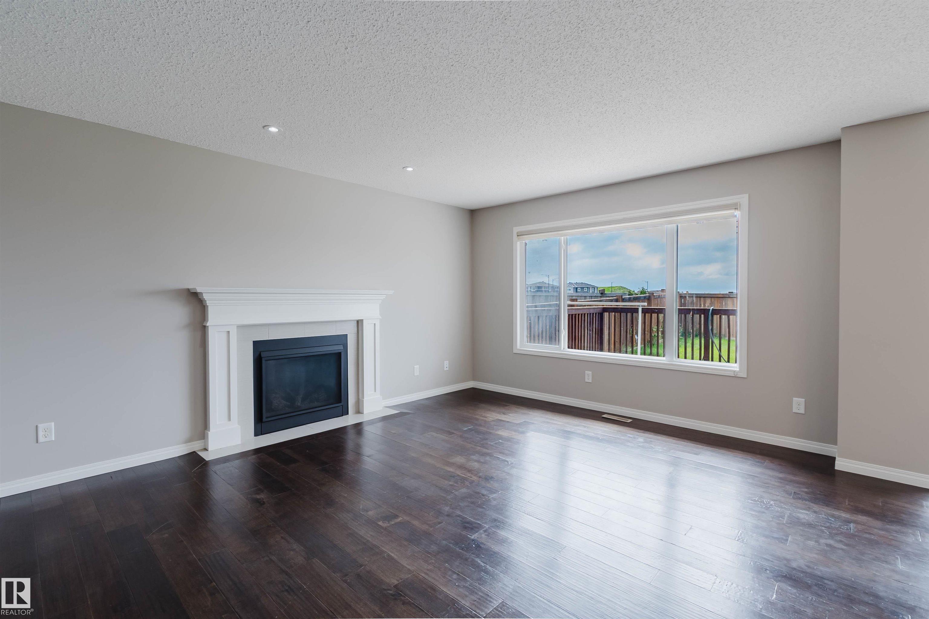 16627 18 Avenue SW, Glenridding Heights, Edmonton