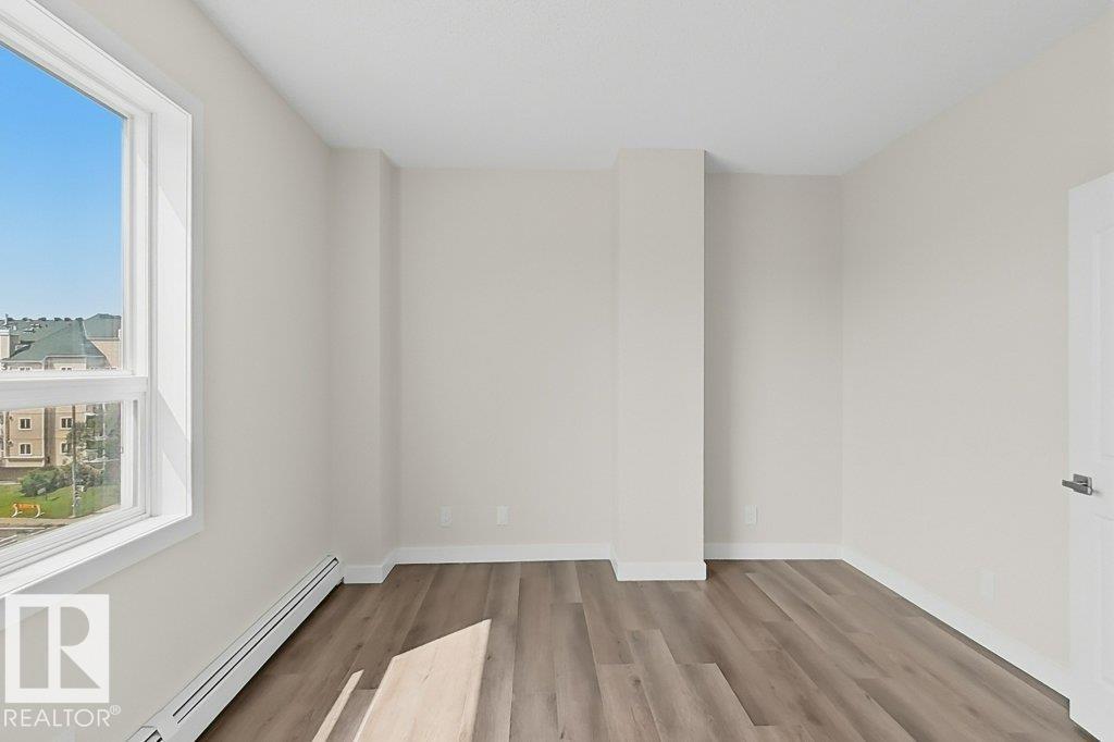 https://zimg.paragon.ice.com/ParagonImages/Property/PM/RAE/225411212/30/0/0/3ca9f5979237a39f49f39596fd420899/1/38819ac1fcd350cf720c173b8f47a52e/225411212-3c9e8477-ba1c-46c1-affd-6a801b16a3de.JPG