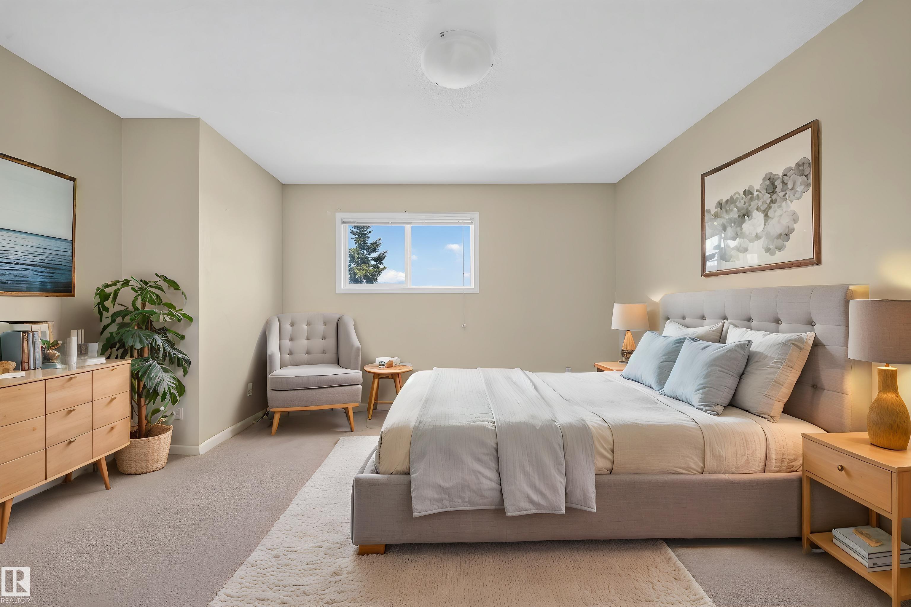 https://zimg.paragon.ice.com/ParagonImages/Property/PM/RAE/225411217/18/0/0/7befba3f44c695449927be36ae5c3202/1/51baba0c83560a1fe7dff4c6d92d7c4e/225411217-763e993d-9031-44d8-b1e8-0fa5635ea92c.JPG