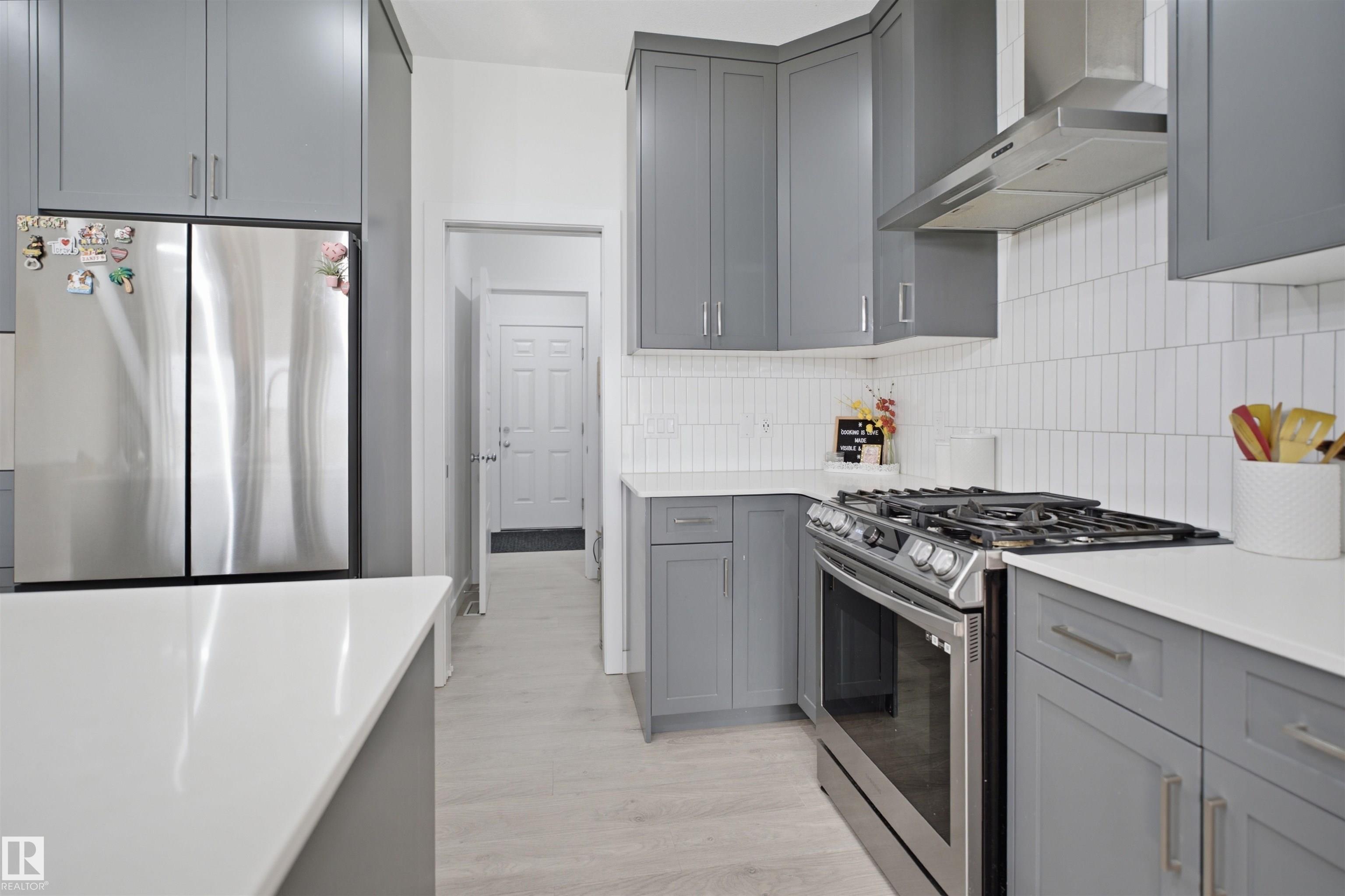 https://zimg.paragon.ice.com/ParagonImages/Property/PM/RAE/225411223/11/0/0/42d33eb4be8ebbad4cbd9d7adffe1283/1/e0e37b31fca851be23b572ad8016333d/225411223-98ed6412-e121-4fcf-a676-34ddbf607ed8.JPG