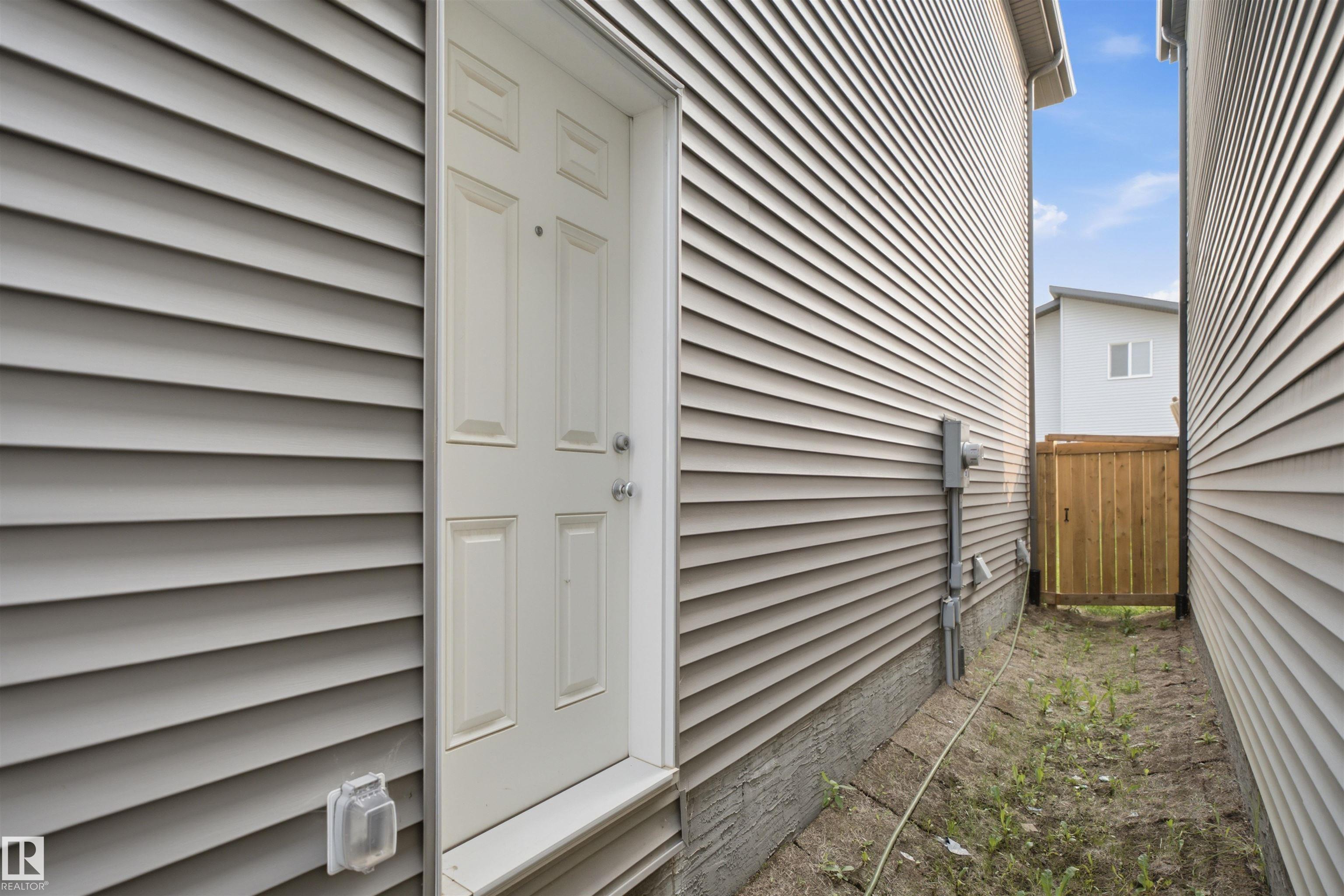 https://zimg.paragon.ice.com/ParagonImages/Property/PM/RAE/225411223/39/0/0/901fa5b0349d00c44920fc98d8f5335f/1/e0e37b31fca851be23b572ad8016333d/225411223-41f2f100-1035-4290-9414-6c94754ce0c6.JPG