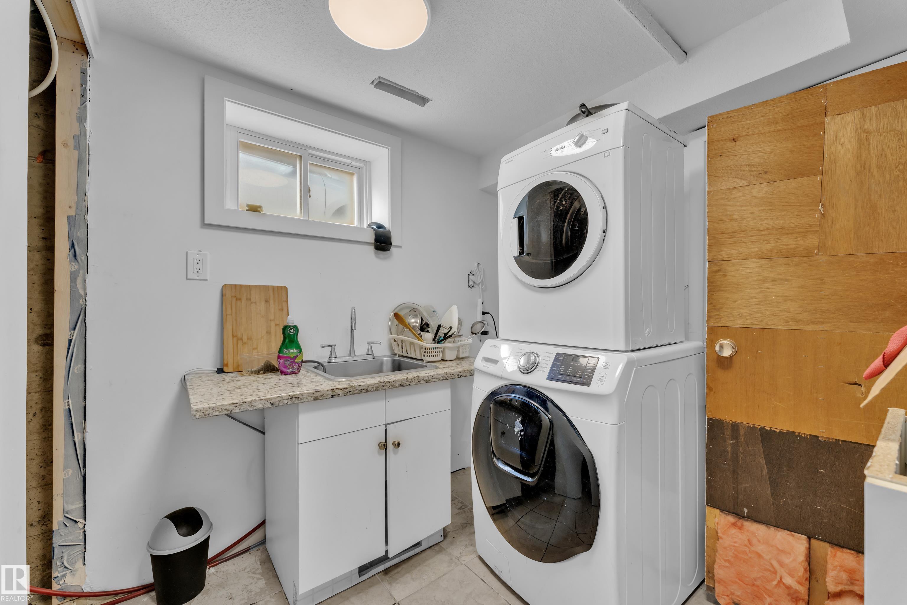 https://zimg.paragon.ice.com/ParagonImages/Property/PM/RAE/225411230/32/0/0/e8b18c86b04448e47c23be5fe3df7cc4/1/efae2ed395b02c04b3cc5c02d92edfa1/225411230-BBC34172-7E2A-4668-8C54-C5DA478921C0.JPG