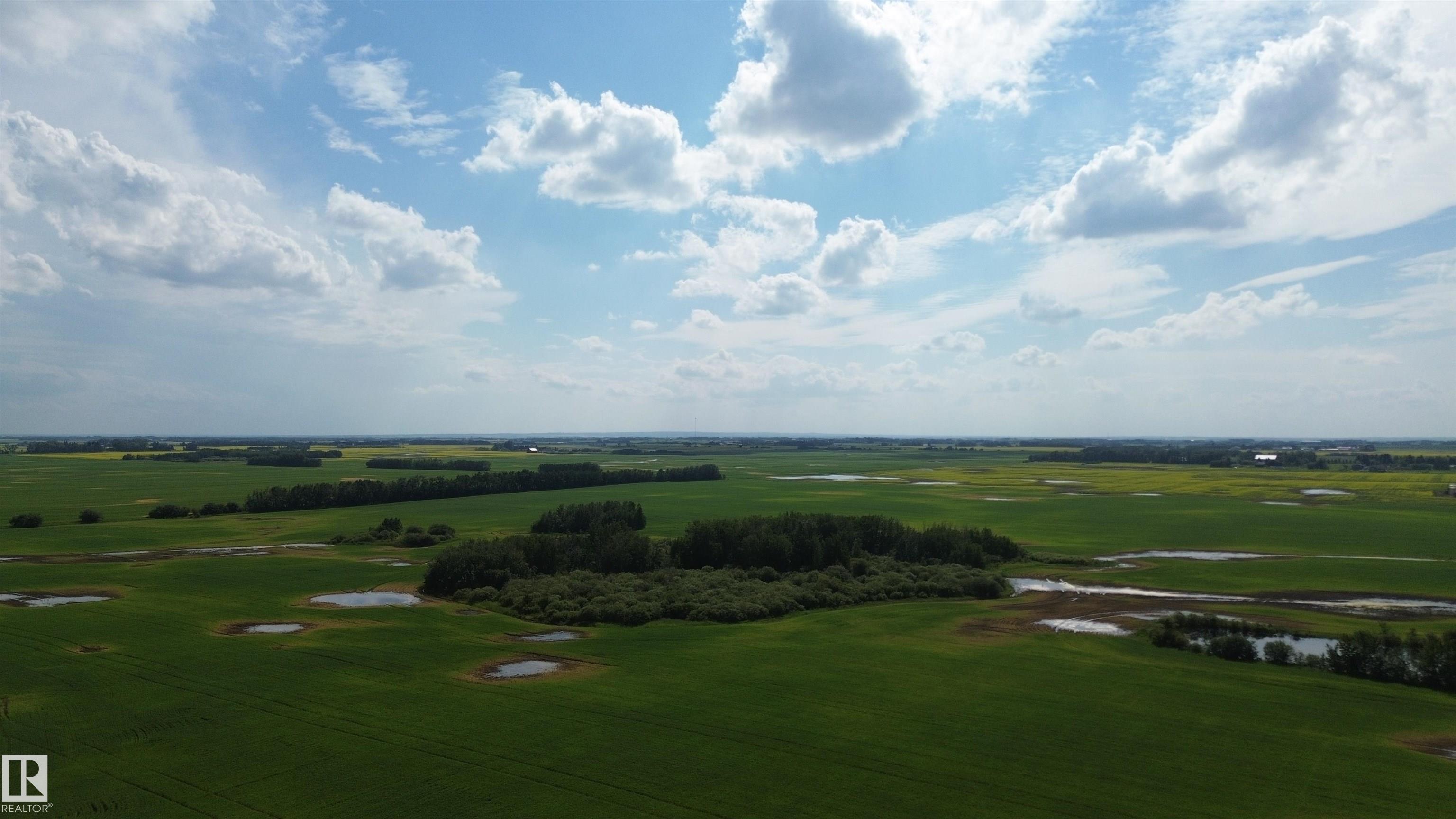 Photo 17 at Township 554 Range Road 254, None, Rural Sturgeon County
