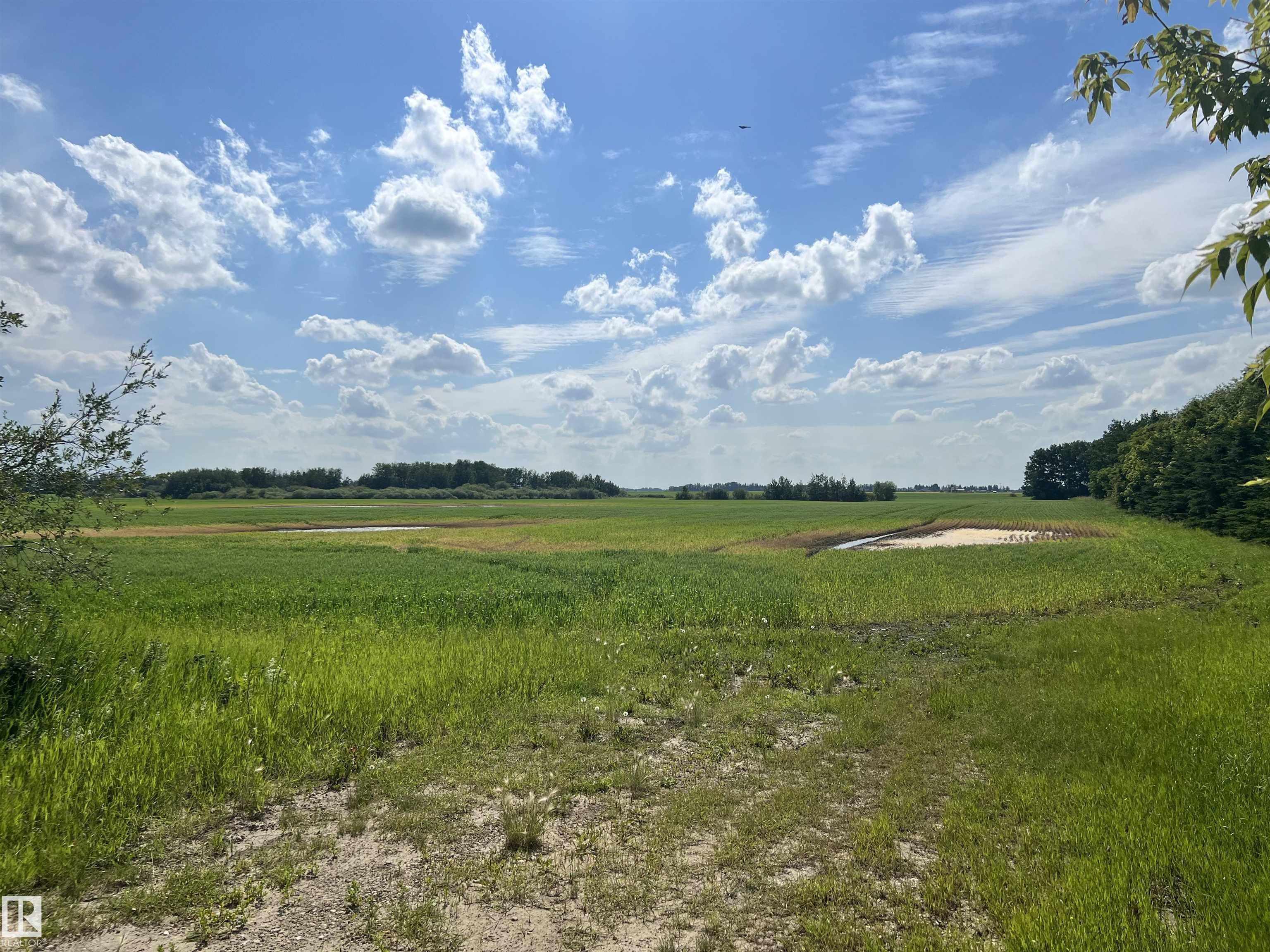 Township 554 Range Road 254, None, Rural Sturgeon County