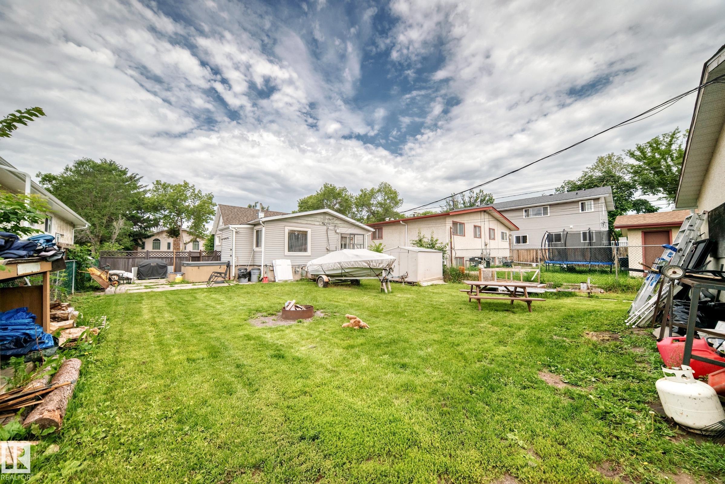 Photo 41 at 11939 89 Street NW, Eastwood, Edmonton