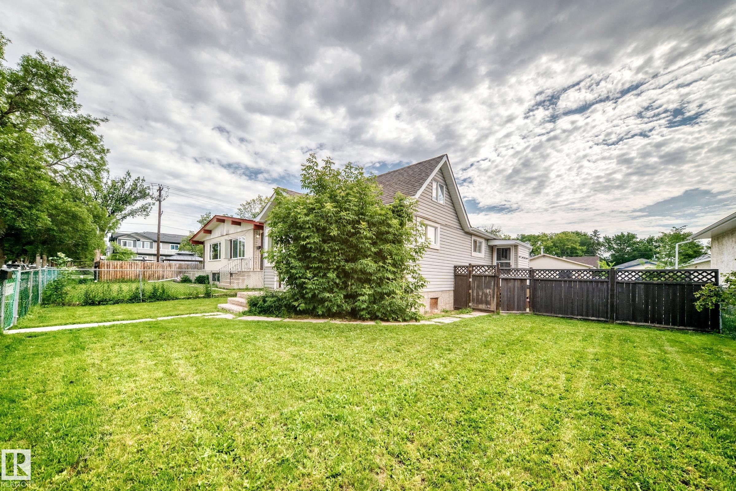 Photo 44 at 11939 89 Street NW, Eastwood, Edmonton
