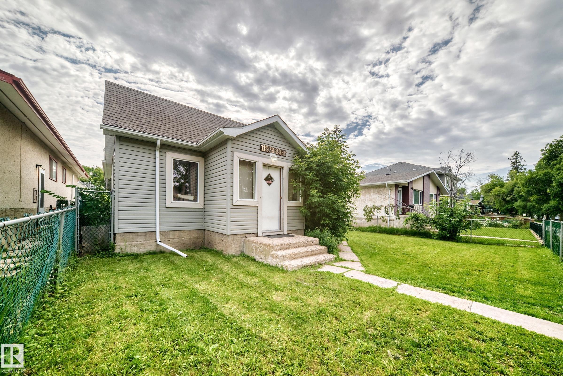 Photo 45 at 11939 89 Street NW, Eastwood, Edmonton
