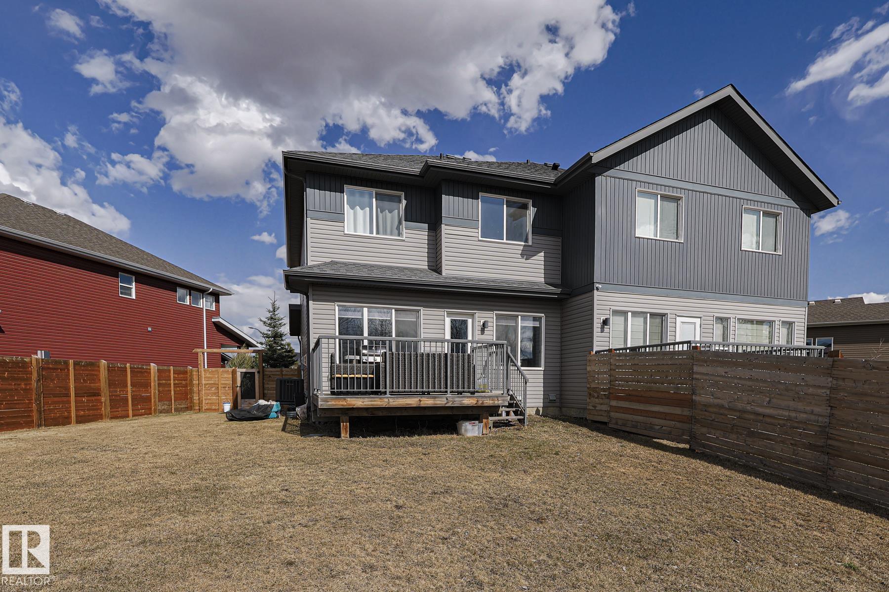 Picture for 720 CHARLESWORTH WY SW