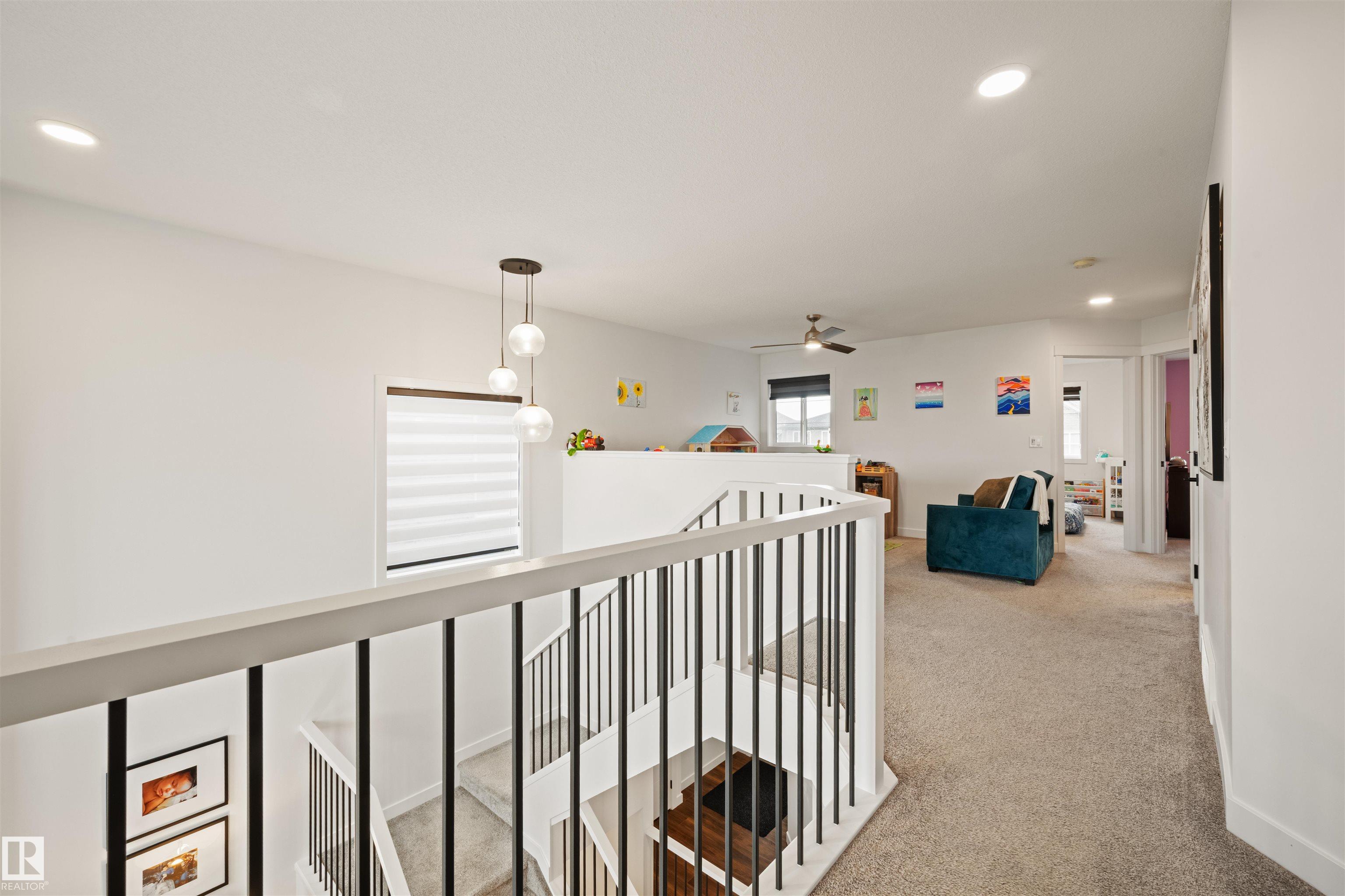 https://zimg.paragon.ice.com/ParagonImages/Property/PM/RAE/225411262/24/0/0/ba0658e9d307bdd694f55dd1cccb8864/1/c0bd43b1cd995b0290c3512c0269615a/225411262-800b9a1e-54e5-4561-9c1b-fb51d5bb19eb.JPG