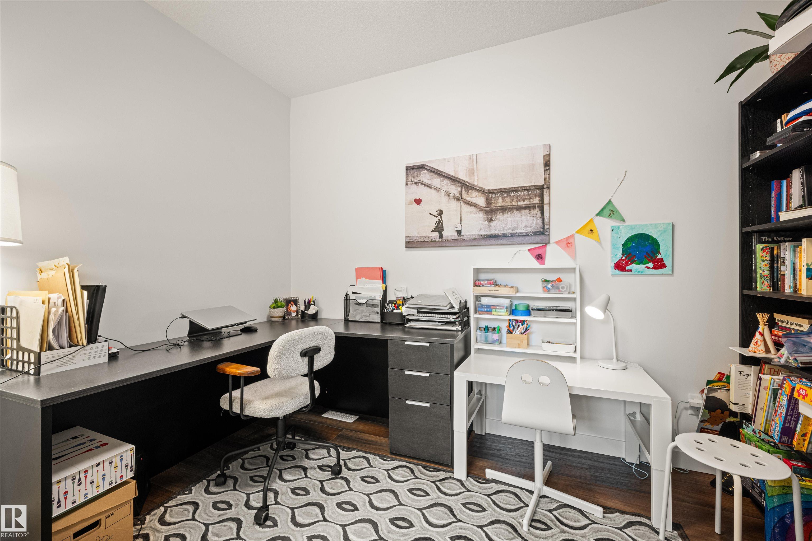 Picture for 2742 COLLINS CR SW