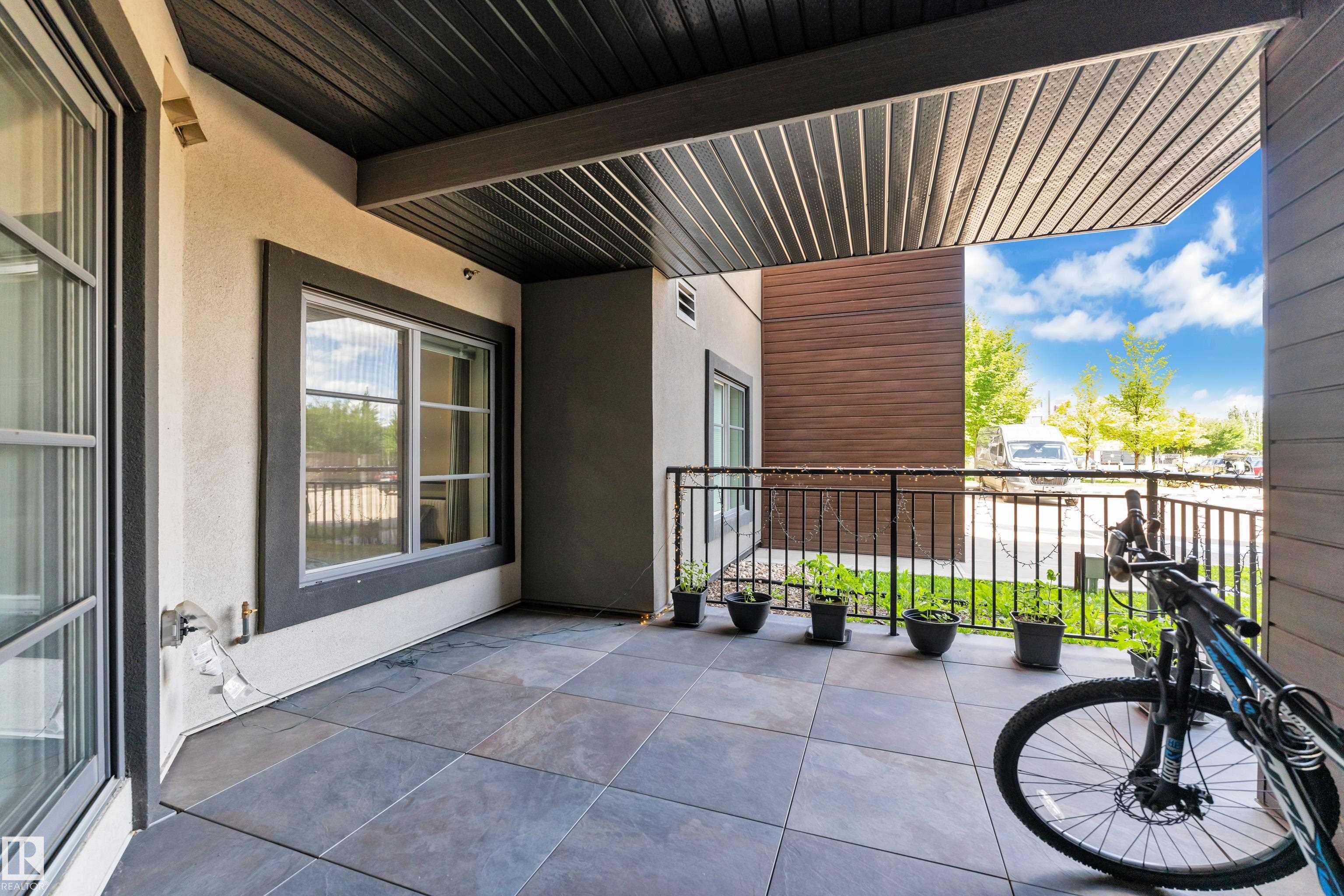 https://zimg.paragon.ice.com/ParagonImages/Property/PM/RAE/225411272/23/0/0/4e35e35b1bae06cd6c05ef25e7acf072/1/538139cd0a16e31b1075e014722e84b5/225411272-2b24c4a6-7c1b-44ba-8cb8-9a4c4f2dd9a8.JPG