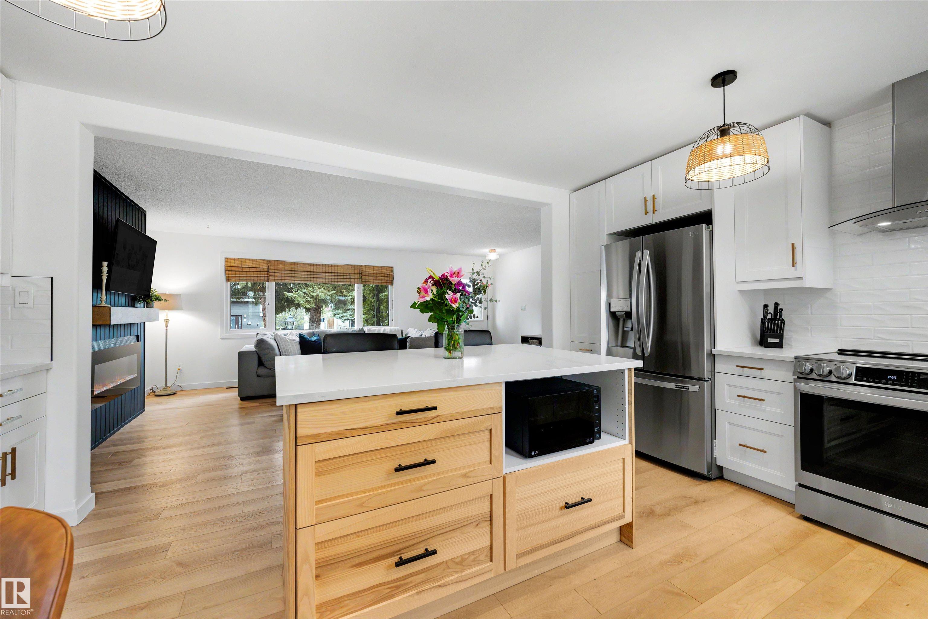 Photo 6 at 9 Hummingbird Road, Brentwood, Sherwood Park