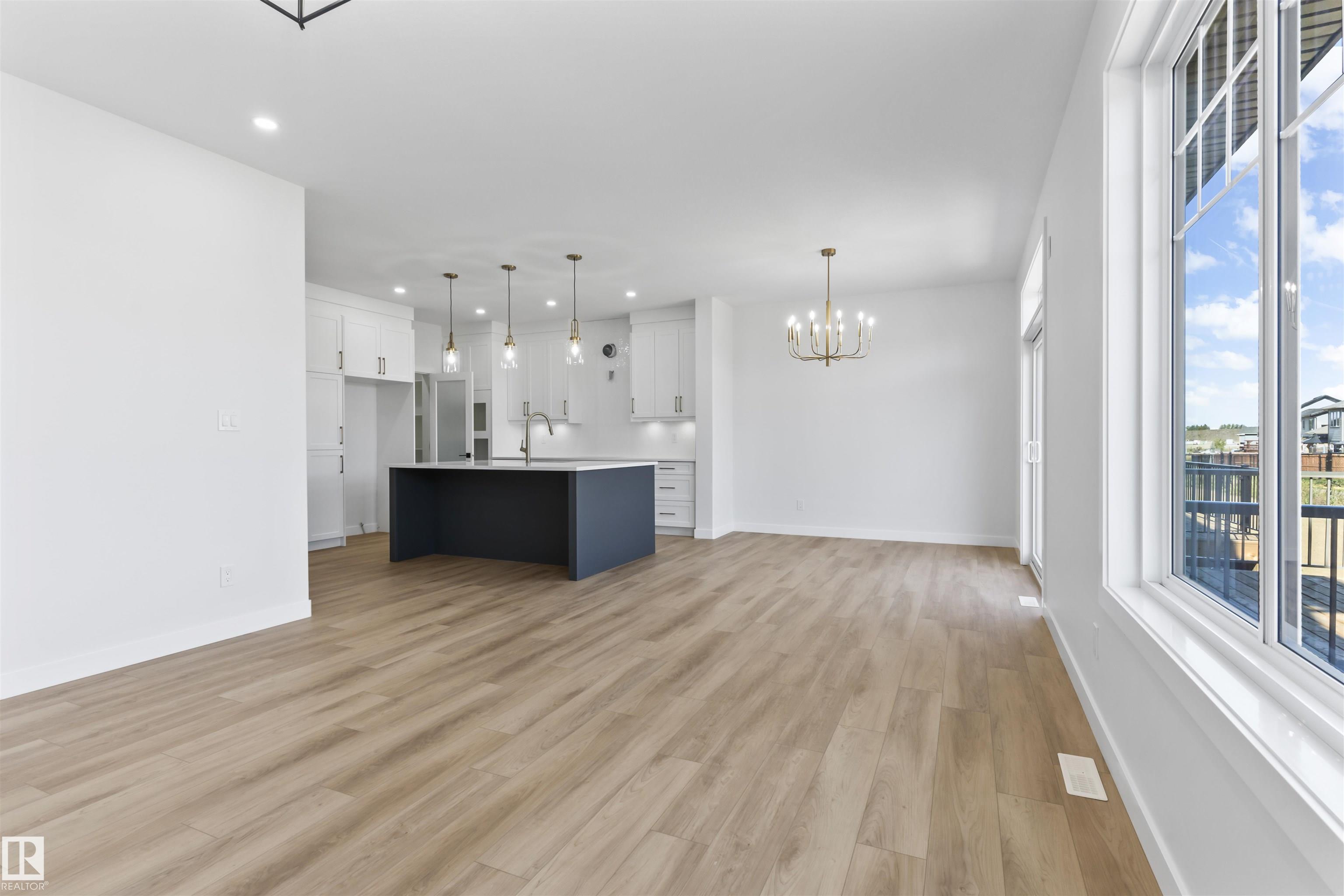 208 Falcon Crescent, None, Leduc