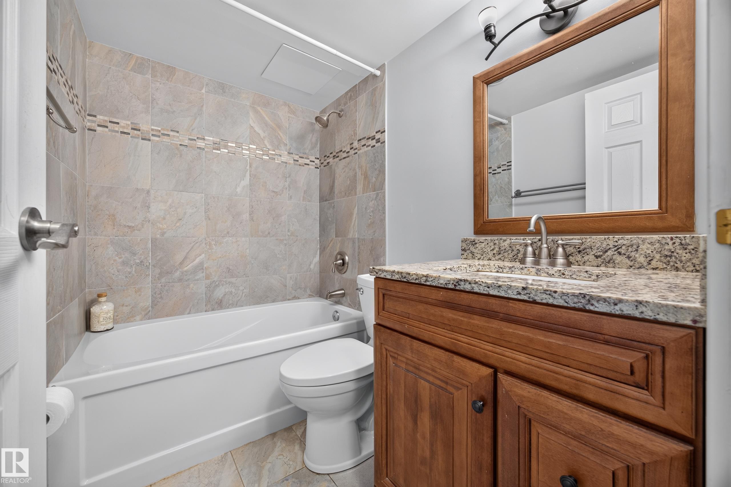 https://zimg.paragon.ice.com/ParagonImages/Property/PM/RAE/225411387/13/0/0/a3549a25a713077849651e882b1eeb3f/1/fda798a625d21fa4e10864855f5361f9/225411387-786bd9c0-469a-475c-a34c-6932cf186ee7.JPG