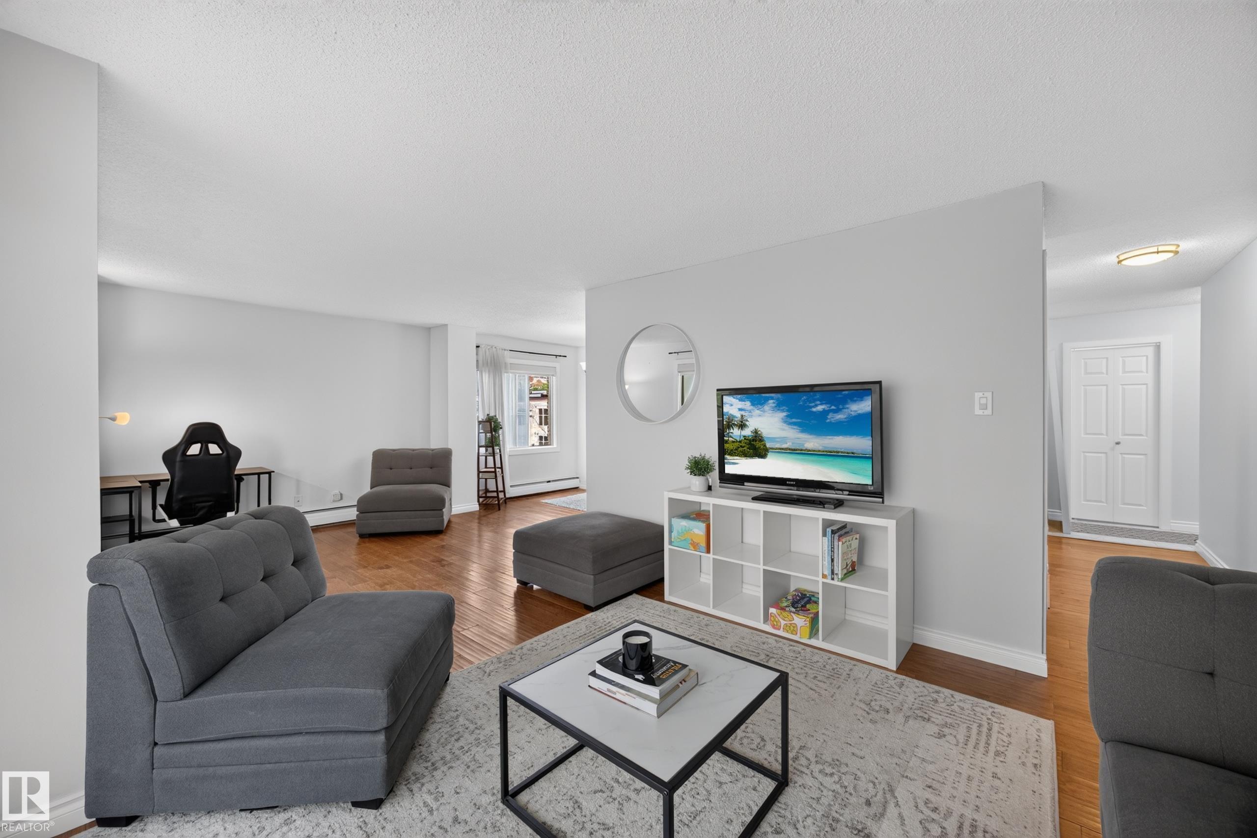 https://zimg.paragon.ice.com/ParagonImages/Property/PM/RAE/225411387/23/0/0/4ab232ffc5e0ea0e0134c0d8563ef2e6/1/fda798a625d21fa4e10864855f5361f9/225411387-2276fcef-1dc7-48f7-8ed9-7c2881754a65.JPG