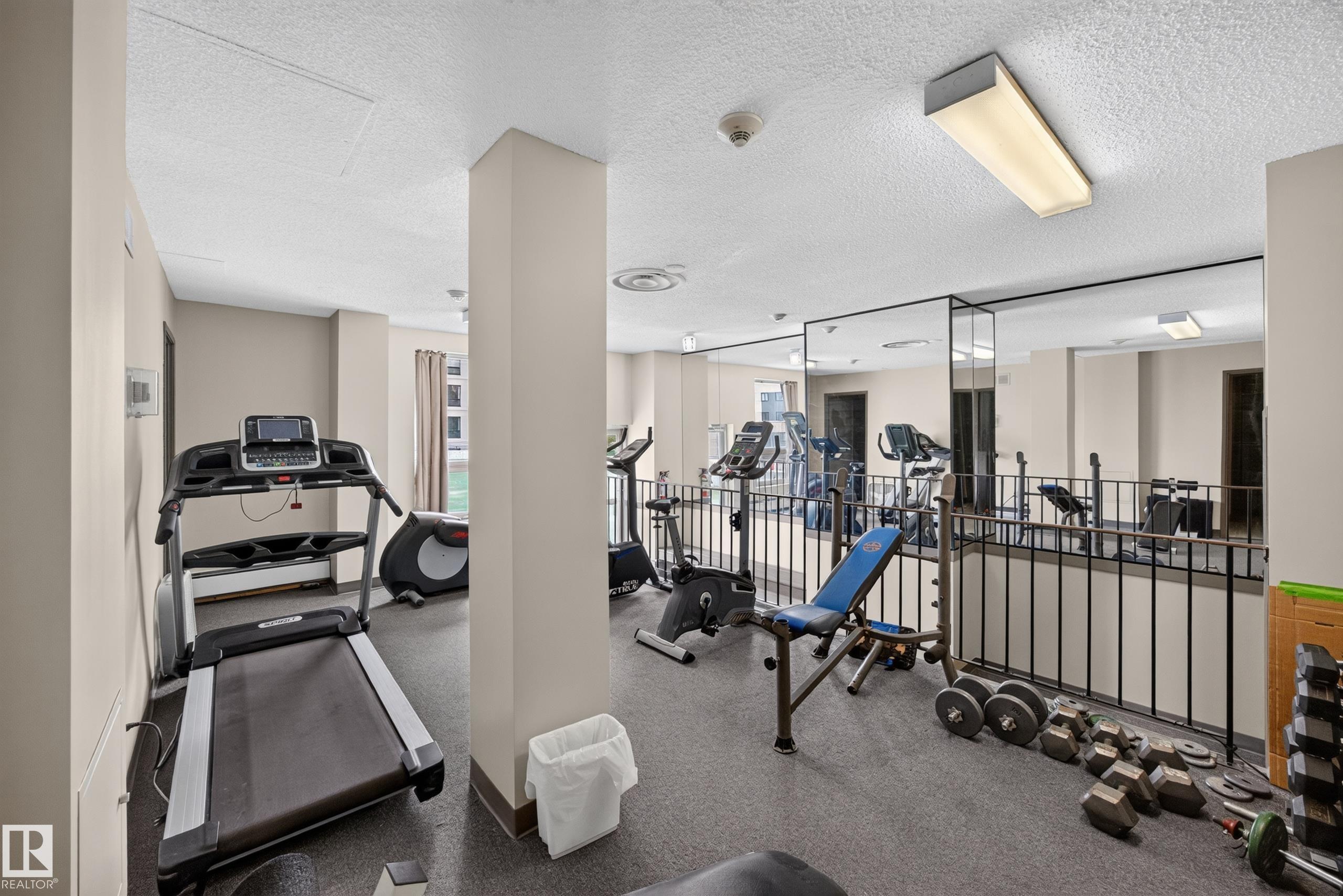 https://zimg.paragon.ice.com/ParagonImages/Property/PM/RAE/225411387/32/0/0/da35ce80808653eb90f39915a2a00383/1/fda798a625d21fa4e10864855f5361f9/225411387-222f14ba-ebf2-465e-bc89-89a5294df9dc.JPG