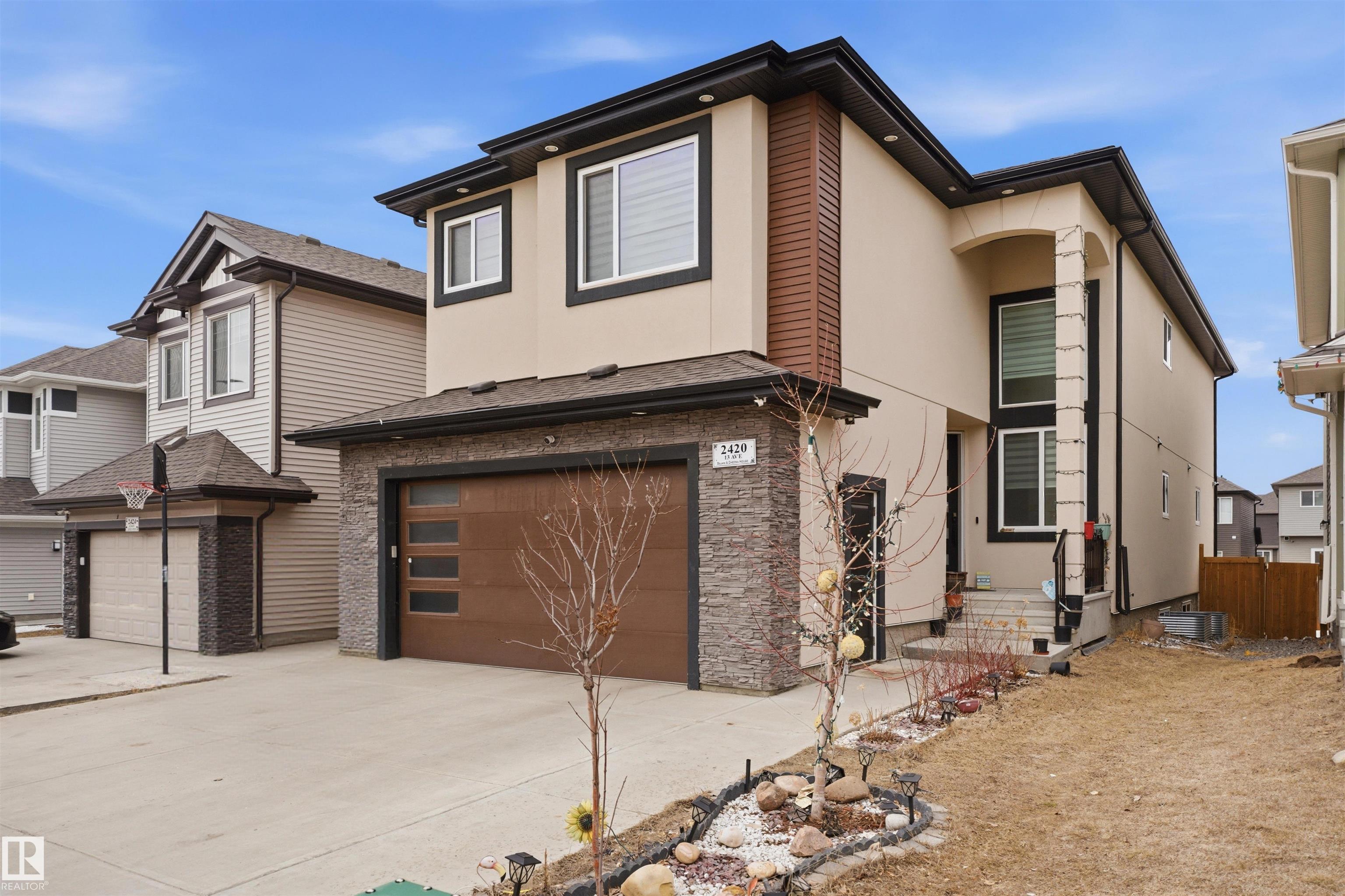 Picture for 2420 13 AV NW