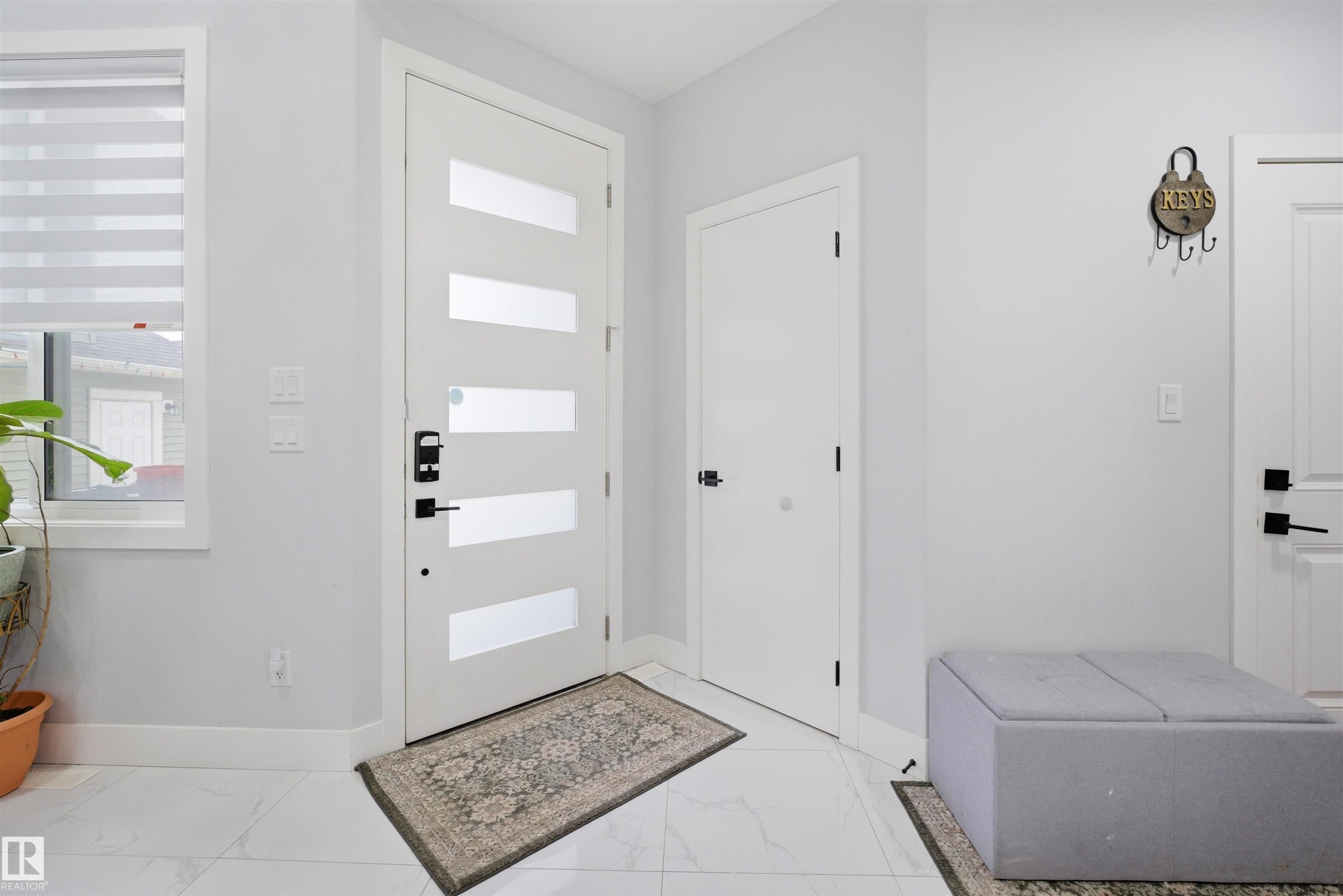 Picture for 2420 13 AV NW