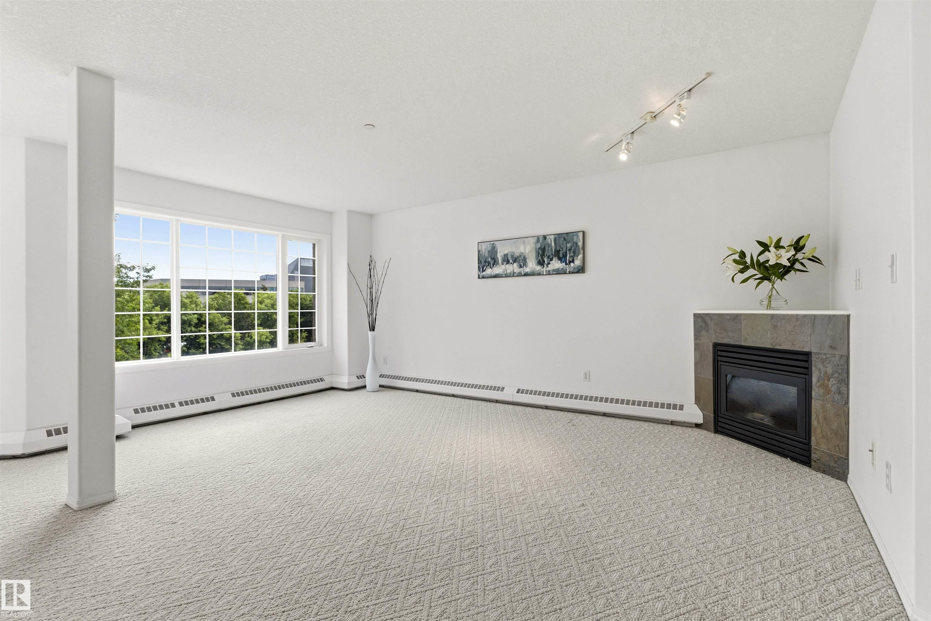 201 - 14 Mission Avenue, Downtown, St. Albert