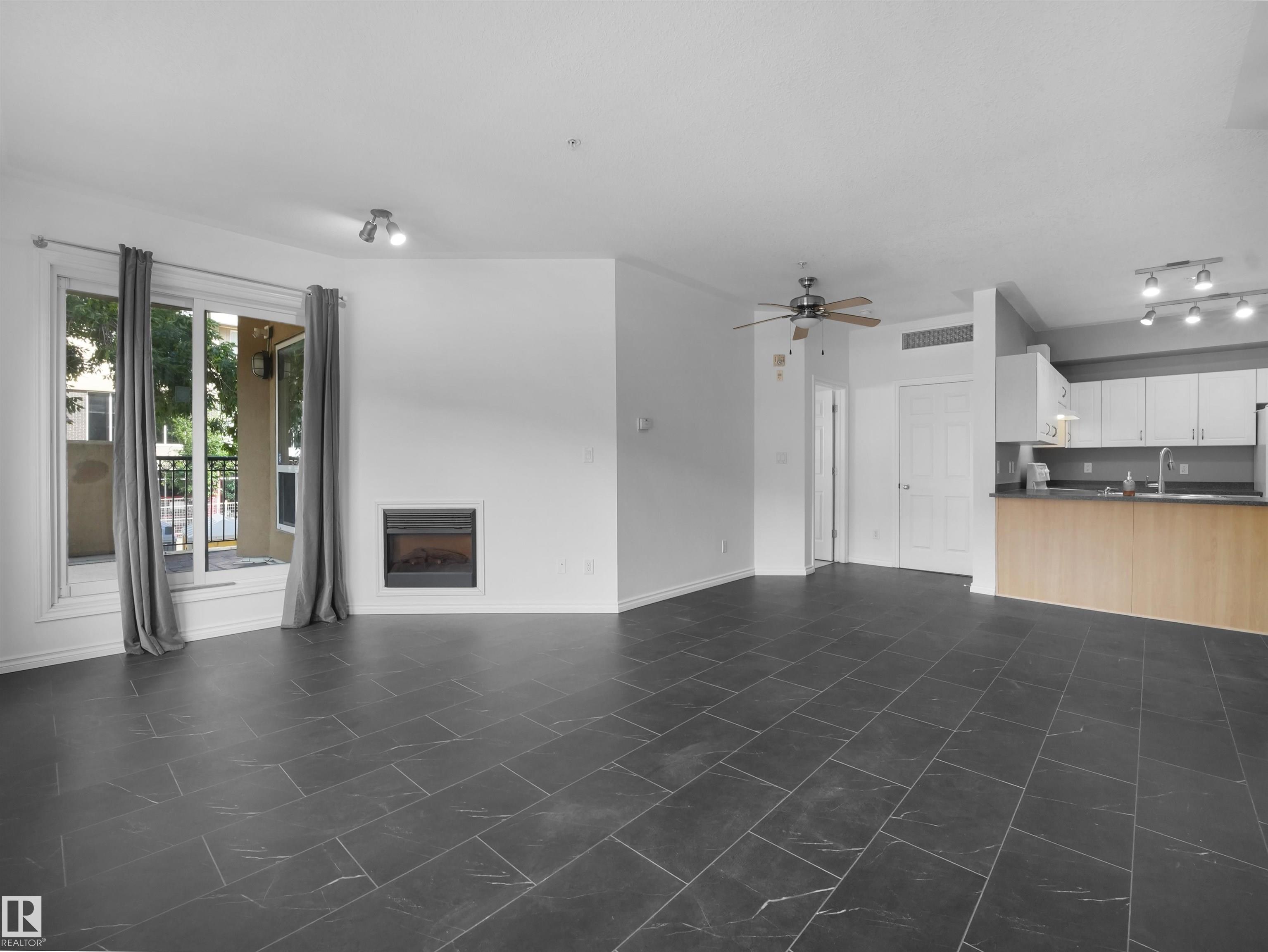 https://zimg.paragon.ice.com/ParagonImages/Property/PM/RAE/225411452/27/0/0/8c55280f8208cb6a071aece6734381cc/1/9dc09b8208e33c97a815a744dc9d4a84/225411452-a9379e20-b0dc-4643-bfa8-b7722bc77c41.JPG
