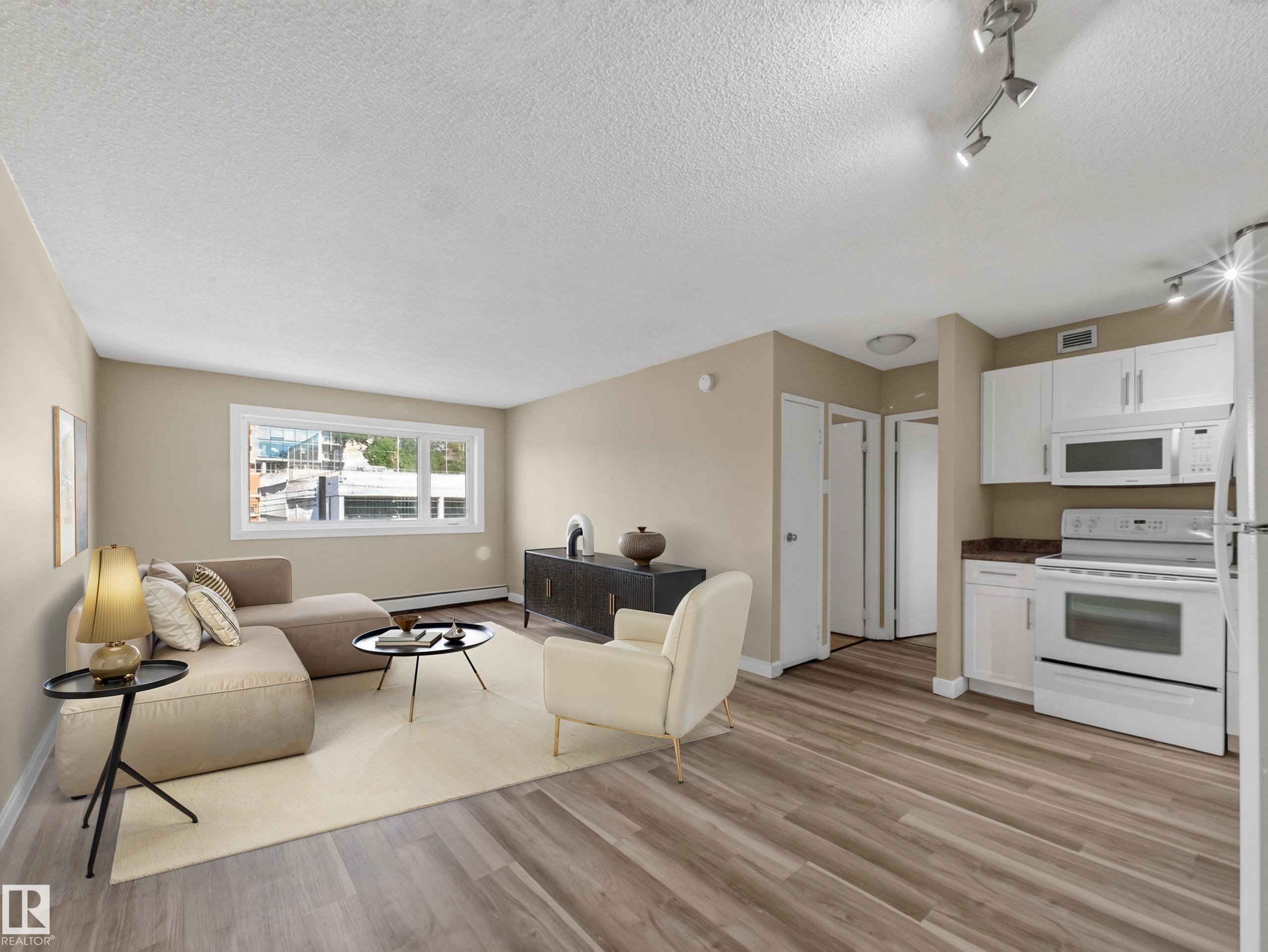 502 - 9710 105 Street NW, Downtown, Edmonton