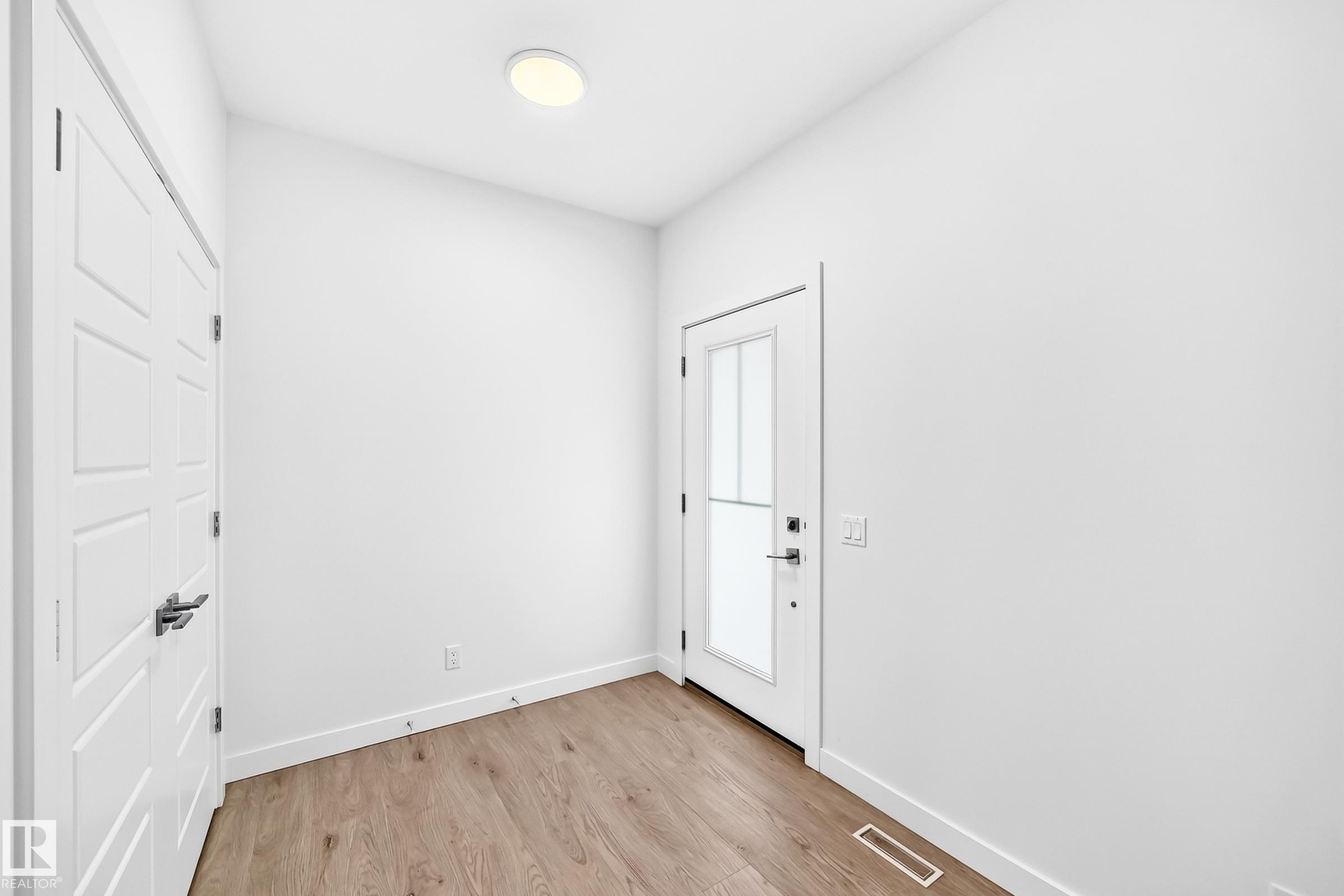 Picture for 4027 Hawthorn LI SW