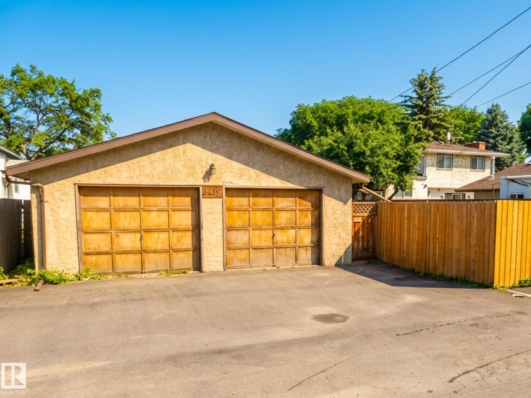 Picture for 4419 114 NW