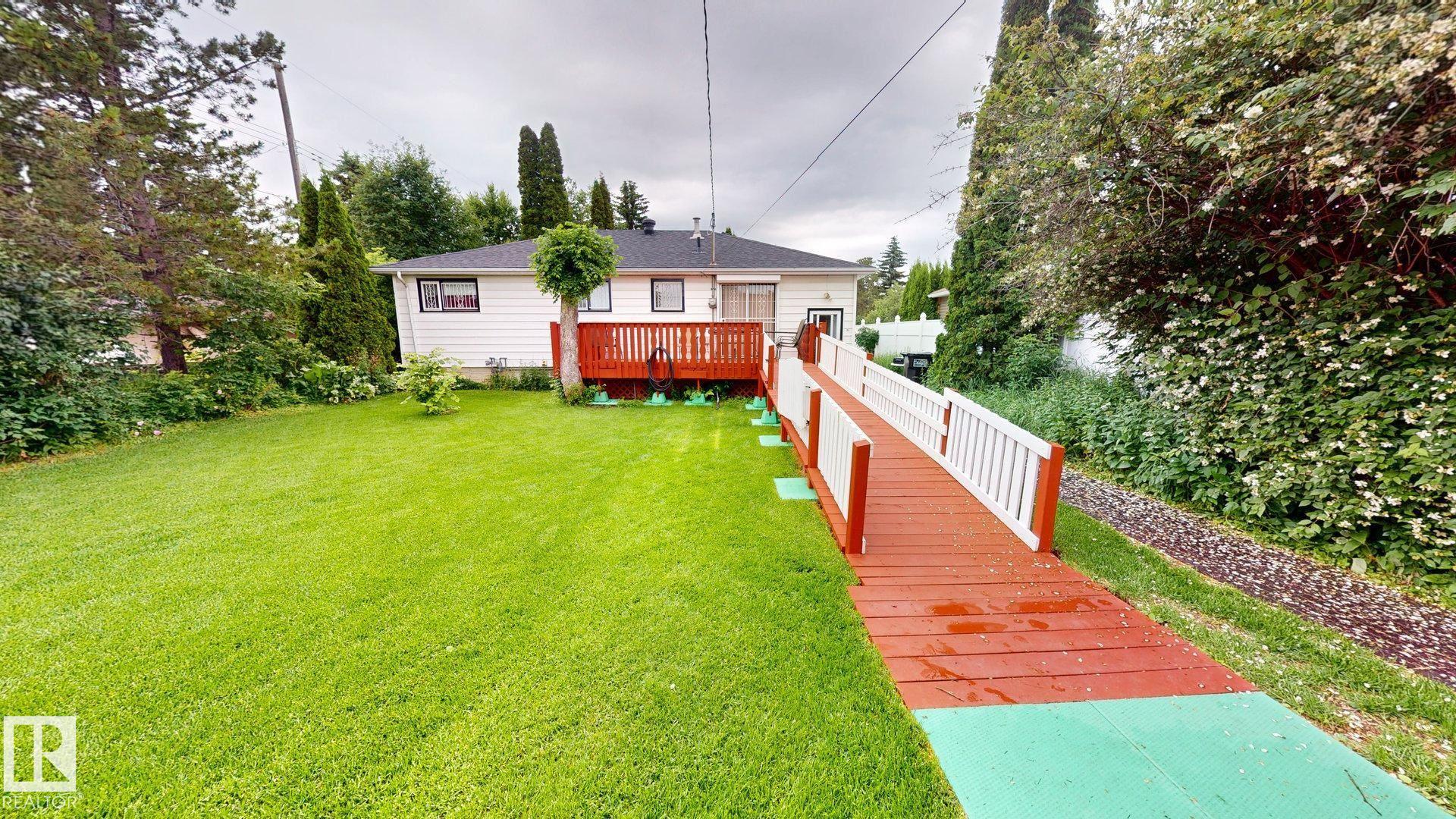 13915 135a Avenue NW, Wellington, Edmonton