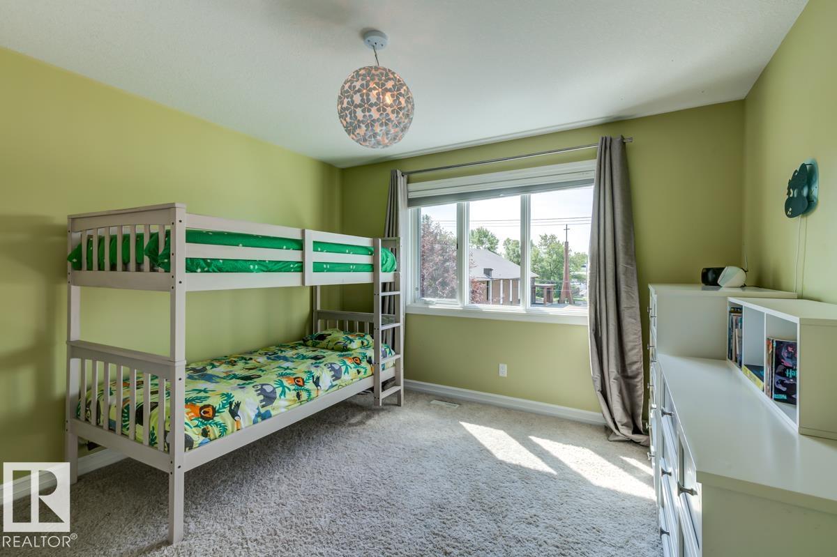 Photo 31 at 8935 84 Avenue NW, Bonnie Doon, Edmonton