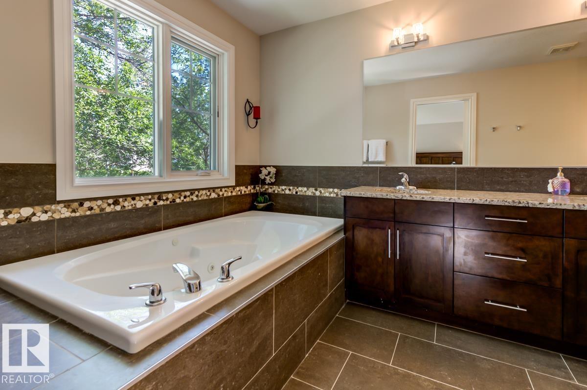 Photo 40 at 8935 84 Avenue NW, Bonnie Doon, Edmonton