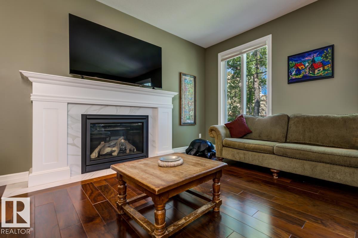 Photo 8 at 8935 84 Avenue NW, Bonnie Doon, Edmonton