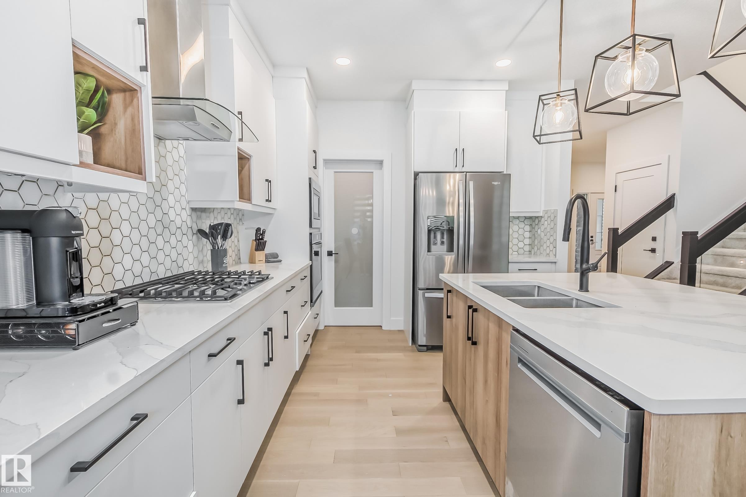 Photo 9 at 5380 Kimball Place SW, Keswick, Edmonton
