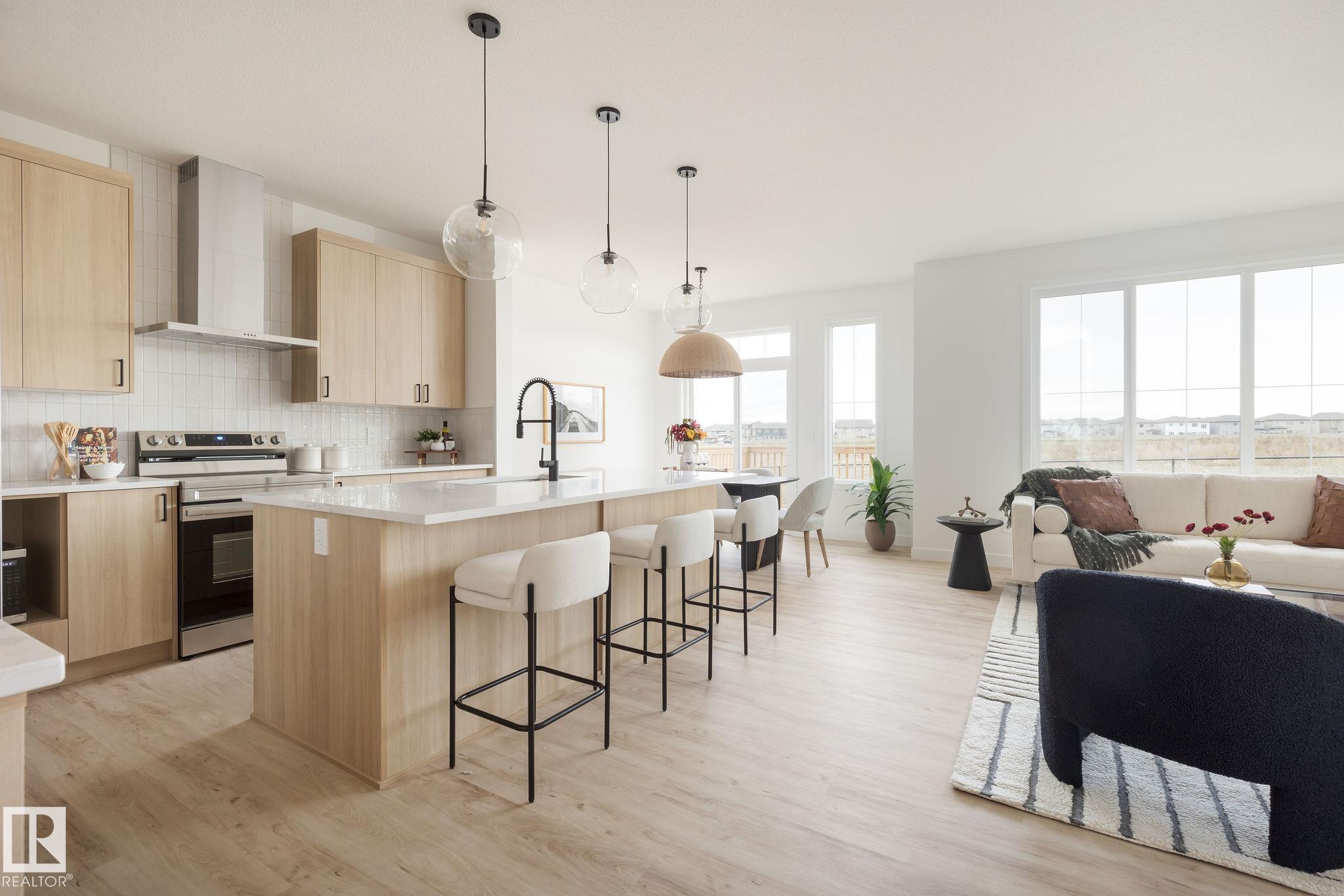 17 Cessy Street NW, Chérot, St. Albert