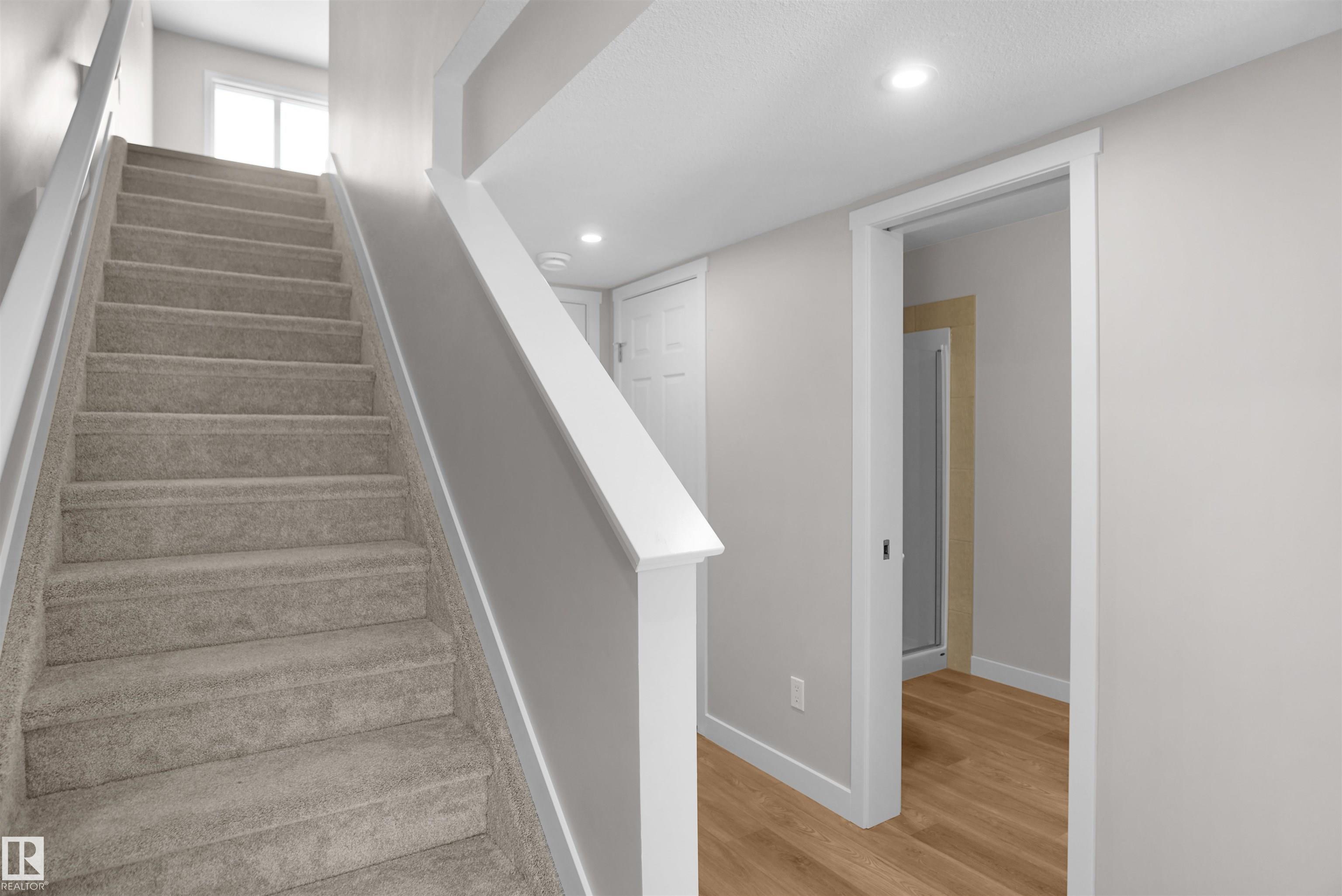 5123 River's Edge Way NW, River's Edge, Edmonton