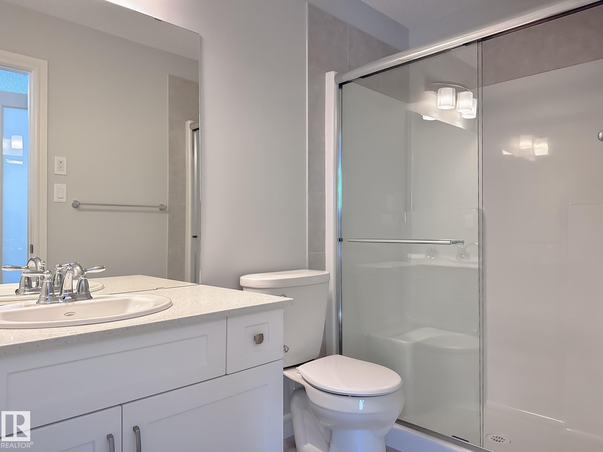 https://zimg.paragon.ice.com/ParagonImages/Property/PM/RAE/225411539/16/0/0/d1fb7628465d4e9c5069893d3b697057/1/a39b5c0a76b4446a781305e31b05b53e/225411539-109C633A-DFD0-44AA-AF3F-35E5C62062DF.JPG