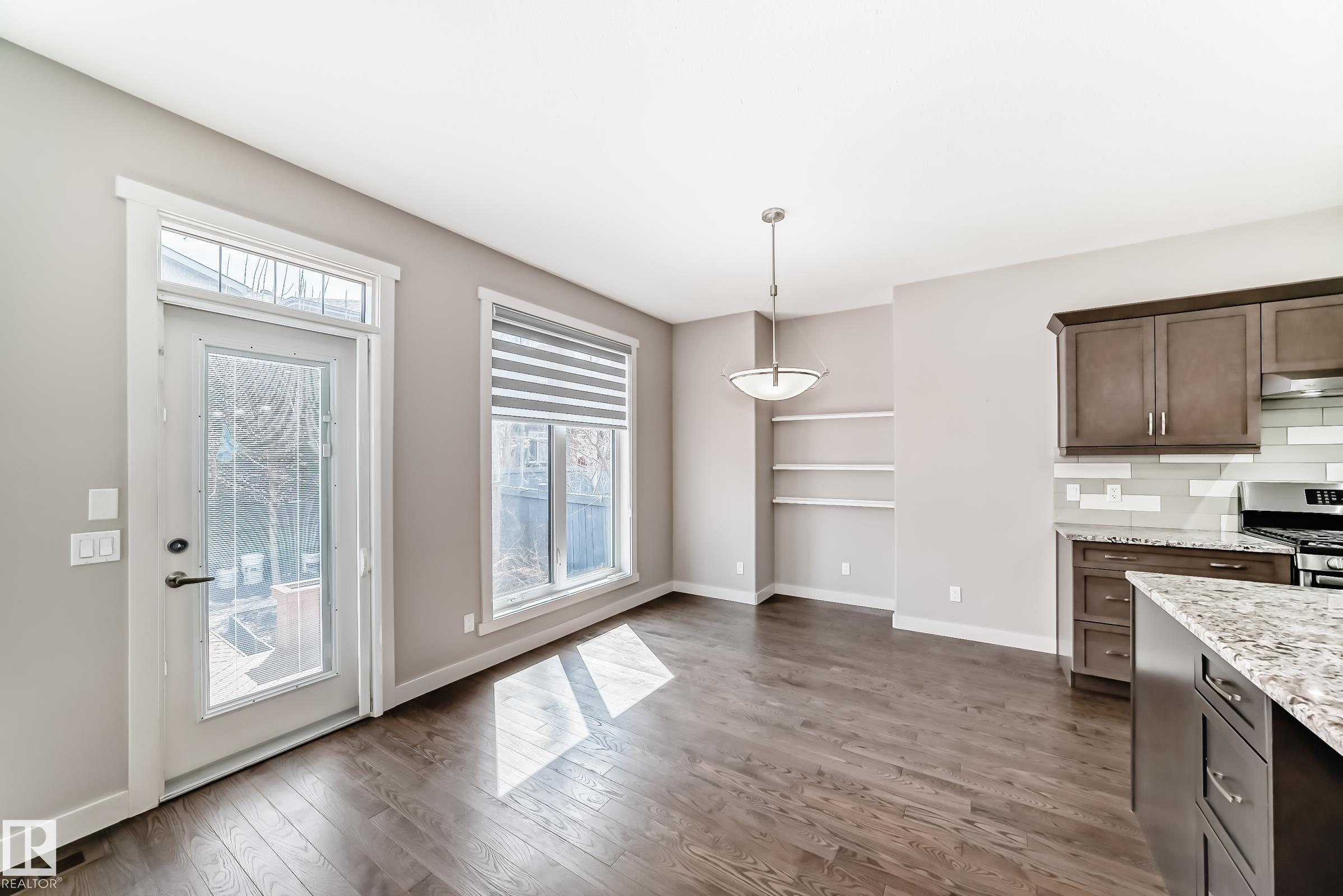 https://zimg.paragon.ice.com/ParagonImages/Property/PM/RAE/225411546/19/0/0/01bdf06c373da1a1b4647502e572fb28/1/2cc704e375cd348b6fd5abbfe8e6f752/225411546-51647f12-4e9f-42e0-aedf-1deea65cfa4b.JPG