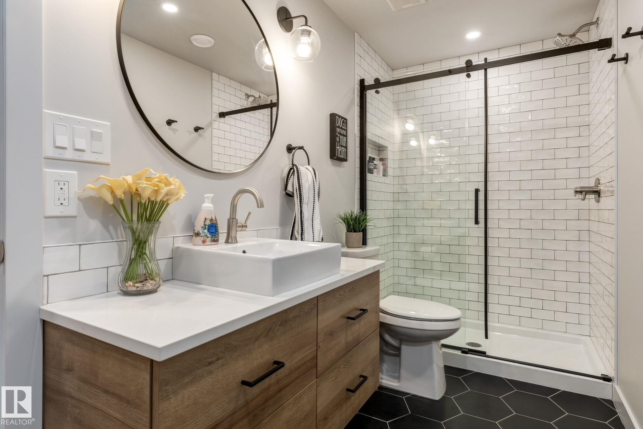 Photo 37 at 6805 Knox Loop SW, Keswick, Edmonton